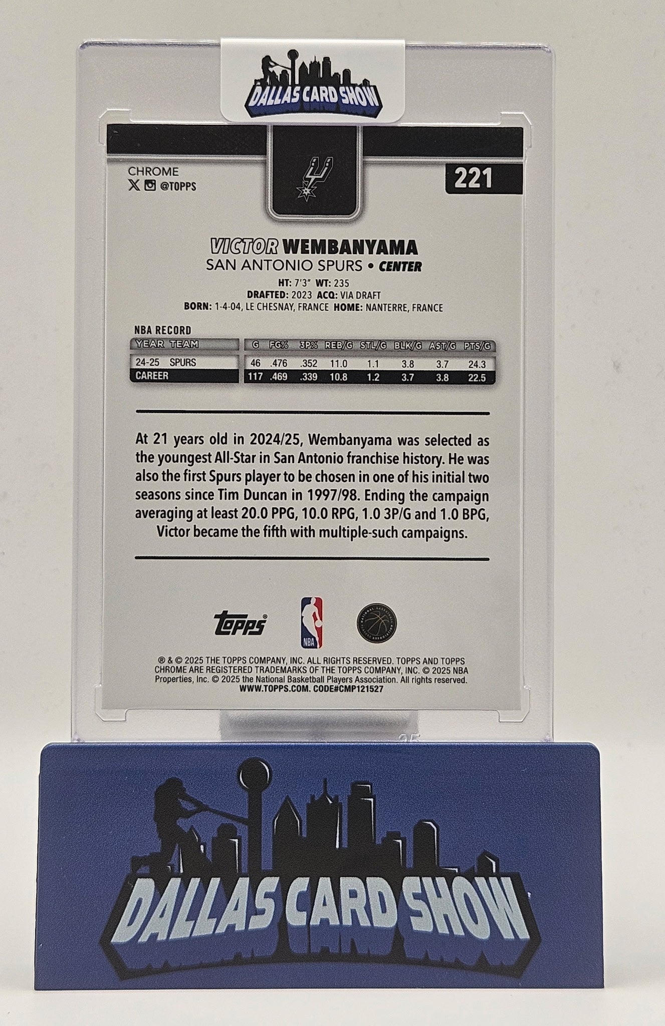2025-26 Topps Chrome #221 Victor Wembanyama Green Wave /99 Spurs