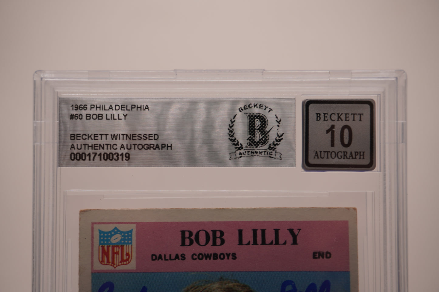 1966 PHILADELPHIA #60 BOB LILLY BAS AUTHENTIC AUTO 10