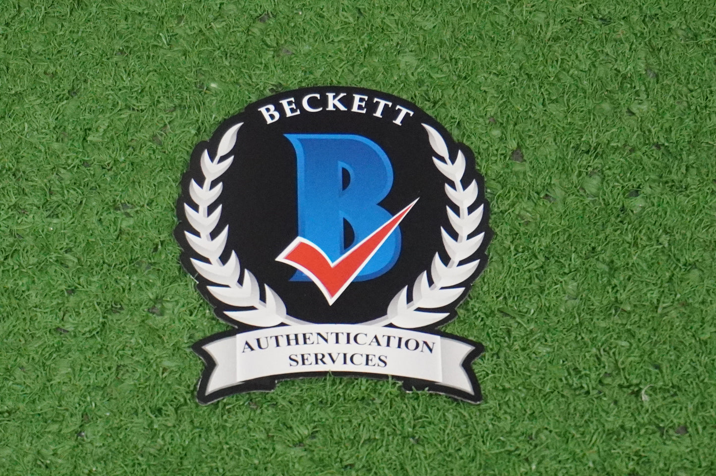 MICHAEL YOUNG TEXAS RANGERS Signed 8x10 Photo BAS COA