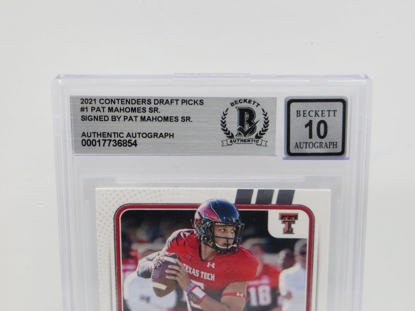 PAT MAHOMES SR SIGNED 2021 Contenders DraftPicks BGS BAS SLAB w/Who'sYourDaddy AUTO 10