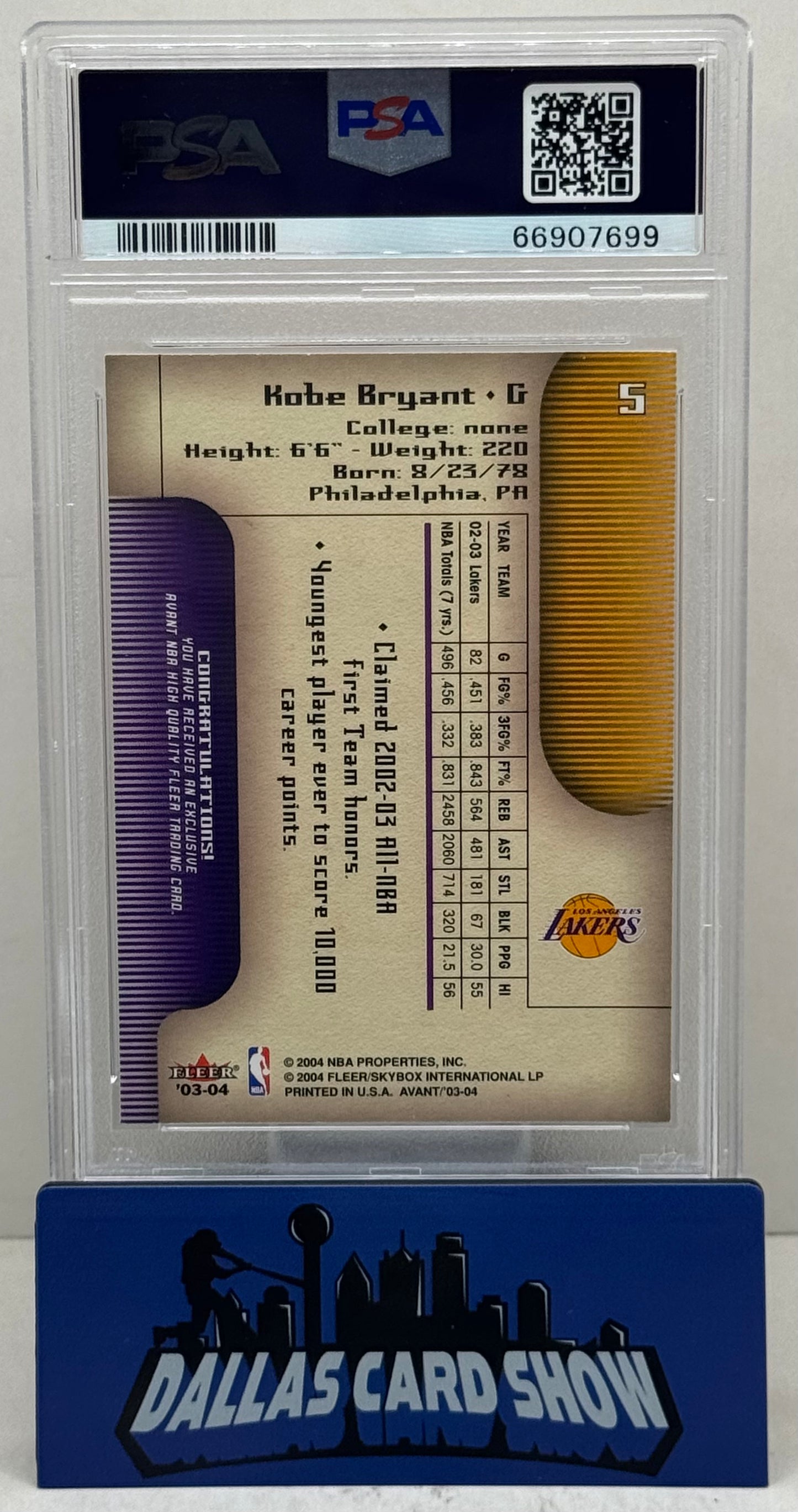 2003 Fleer Avant #5 Kobe Bryant PSA 9