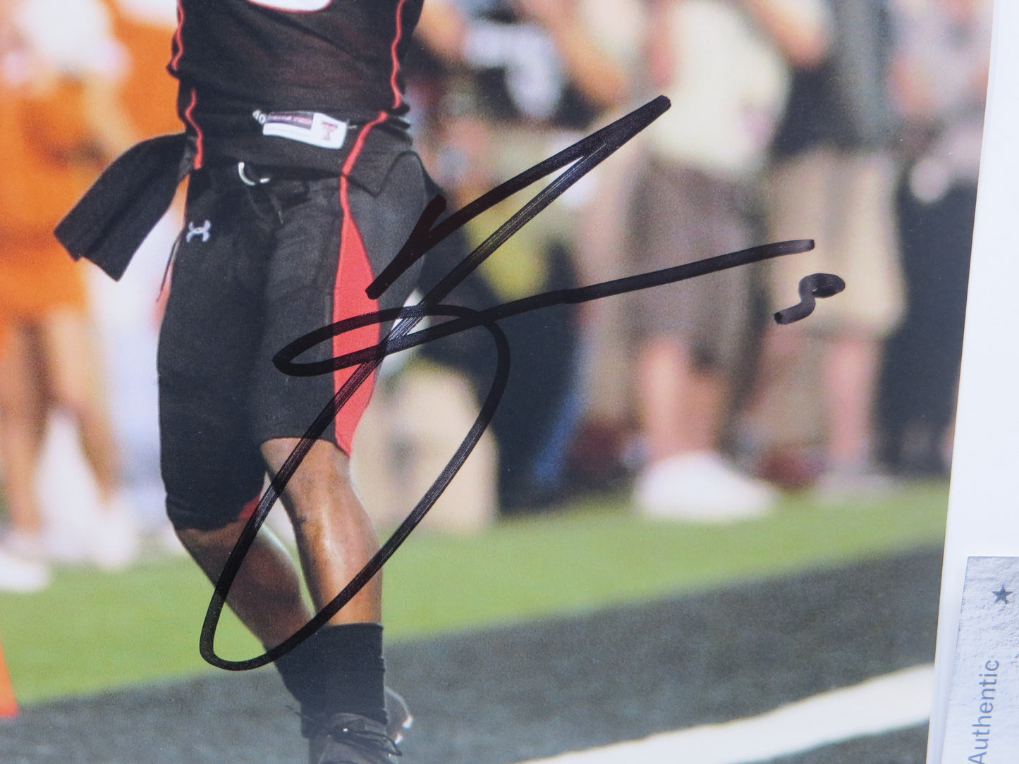 MICHAEL CRABTREE Texas Tech Red Raiders SIGNED 8x10 Touchdown PHOTO BAS COA
