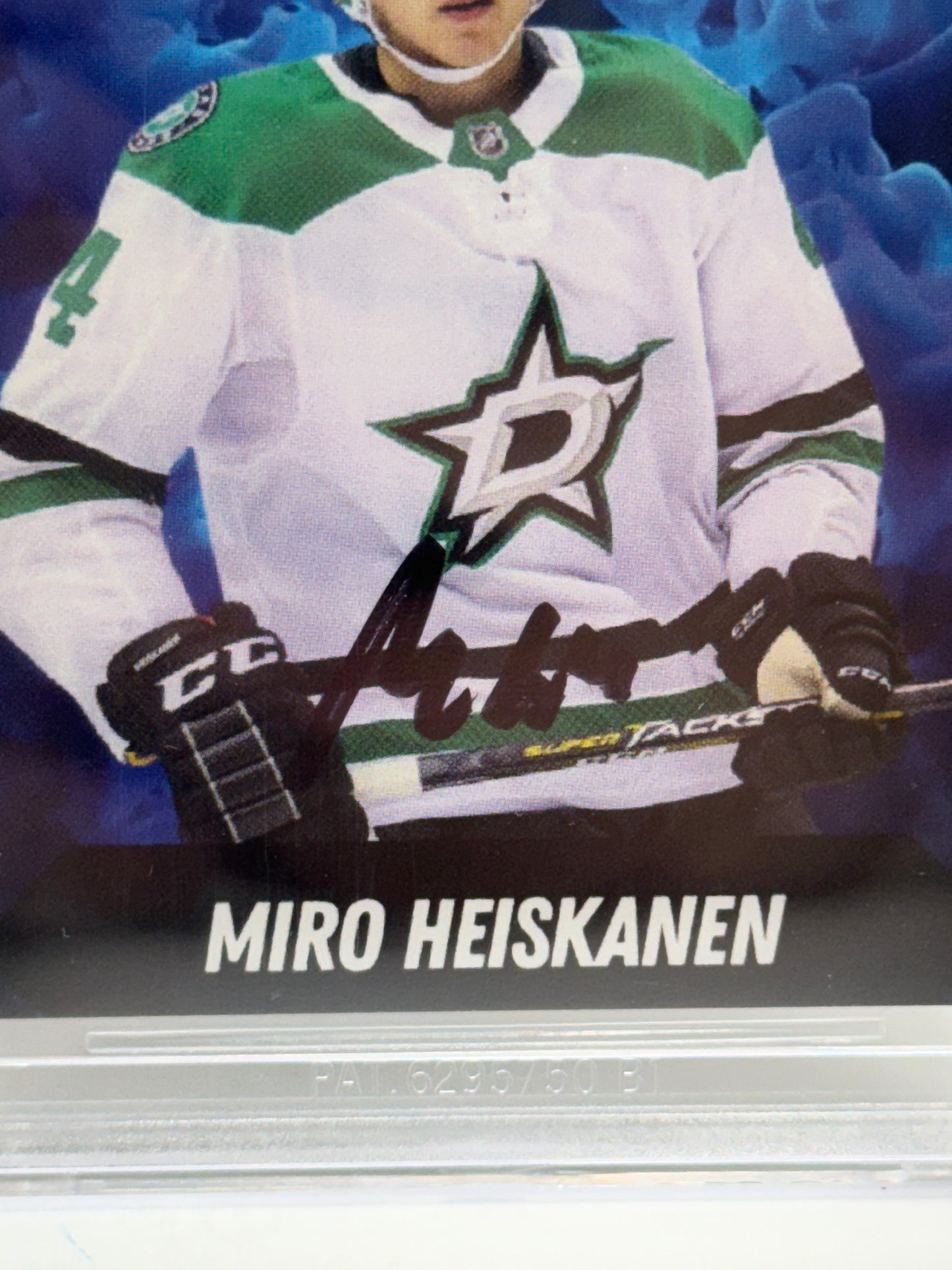 2024 Dallas Card Show Miro Heiskanen Autograph #4 Beckett Witnessed