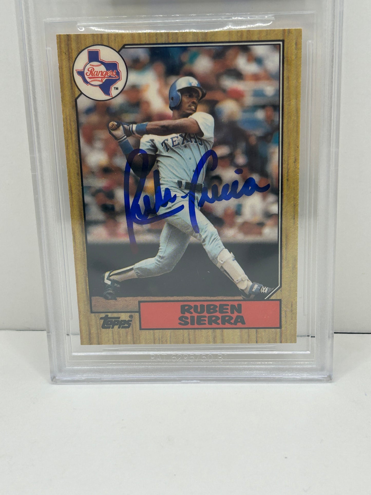 1987 Topps Tiffany Ruben Sierra #261 Auto Beckett Witnessed Beckett Authentic (5000)