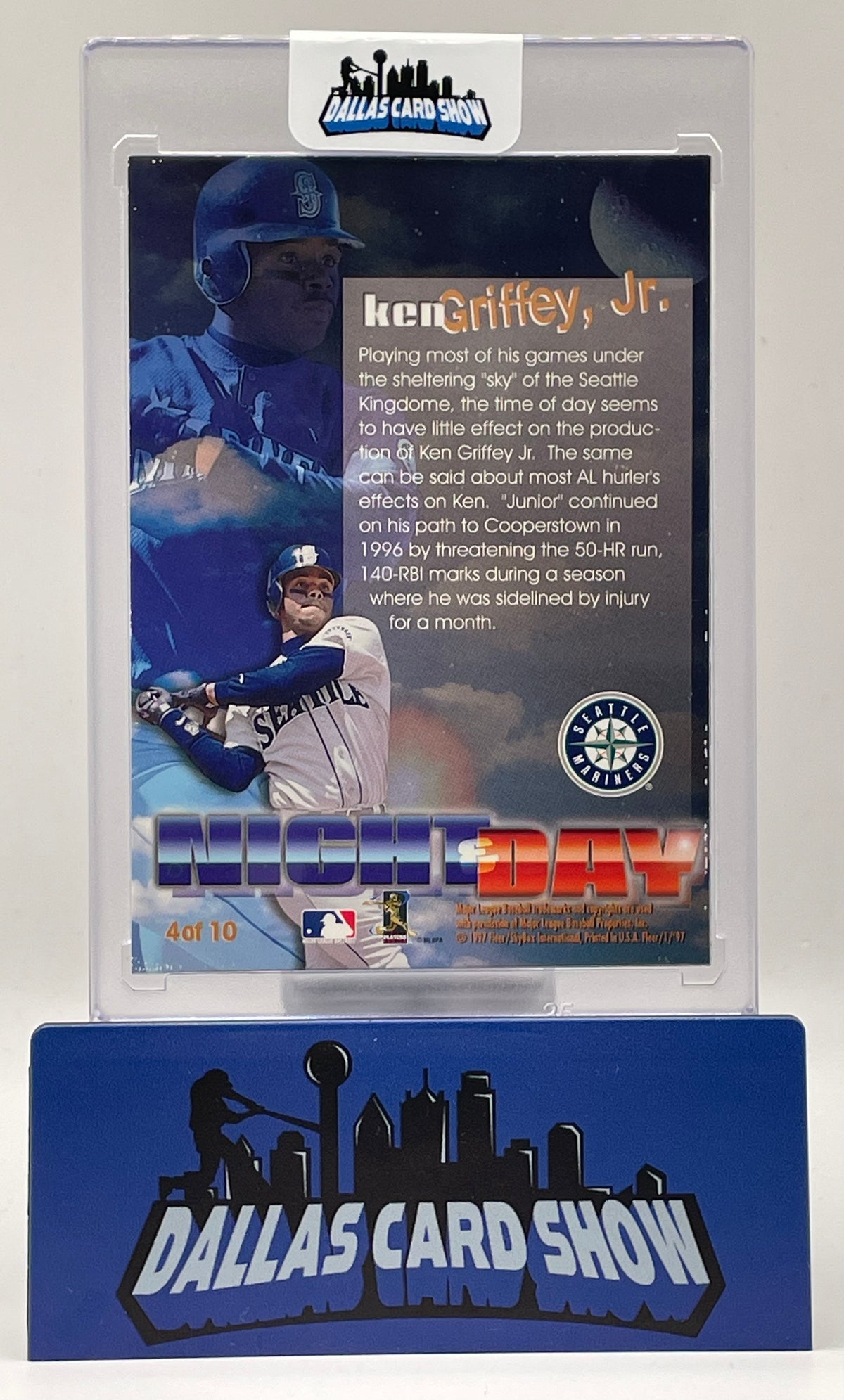 1997 Fleer #4 Ken Griffey Jr. Night & Day Seattle Mariners