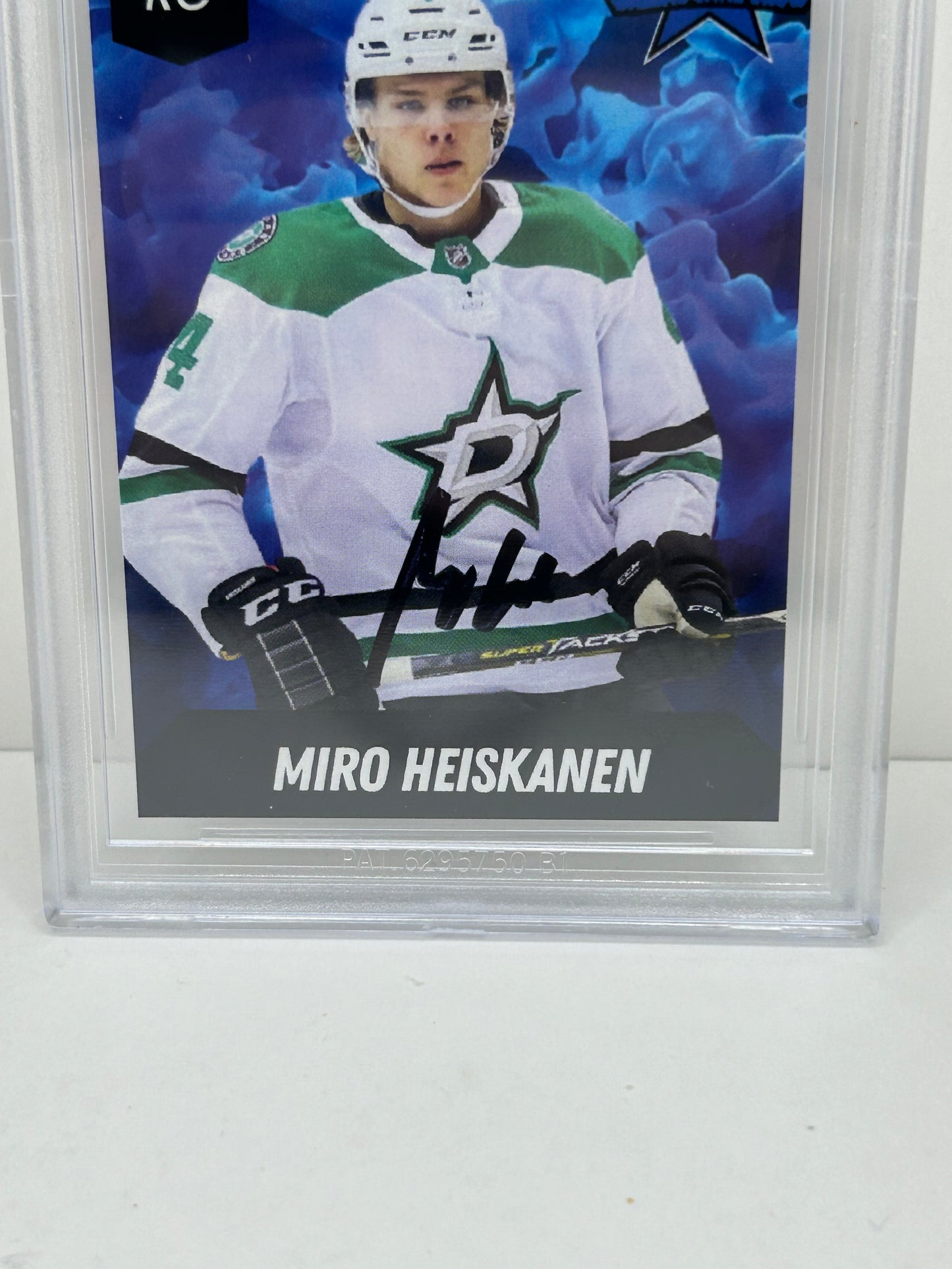 2024 Dallas Card Show Miro Heiskanen Autograph #4 Beckett Witnessed