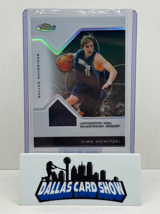 2005 Topps Finest #106 Dirk Nowitzki Authentic Game Worn Jersey Refractor /179