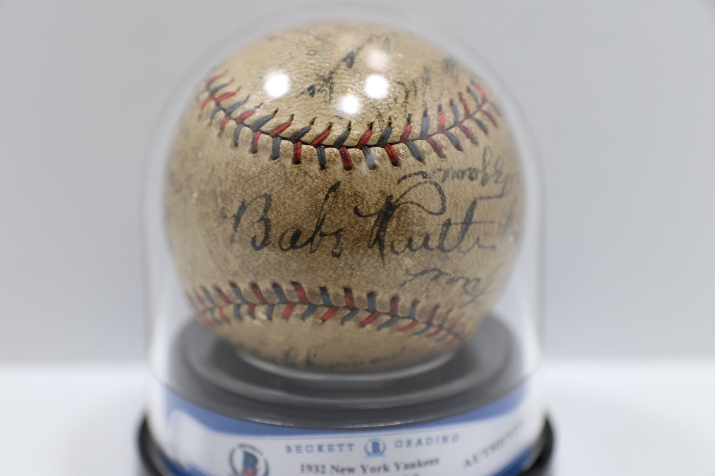 1932 New York Yankees St. Louis Cardinals SIGNED BASEBALL BABE RUTH LOU GEHRIG BAS