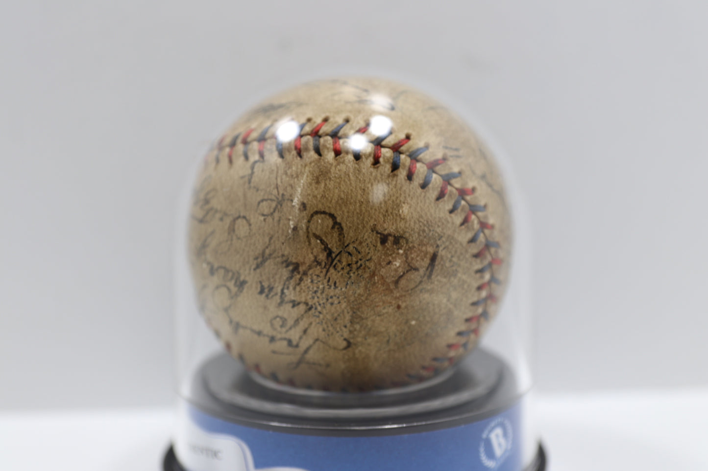 1932 New York Yankees St. Louis Cardinals SIGNED BASEBALL BABE RUTH LOU GEHRIG BAS