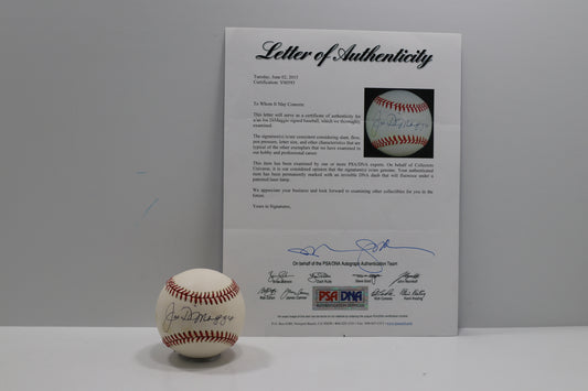 JOE DIMAGGIO SIGNED RAWLINGS BASEBALL NEW YOURK YANKEES PSA/DNA LOA