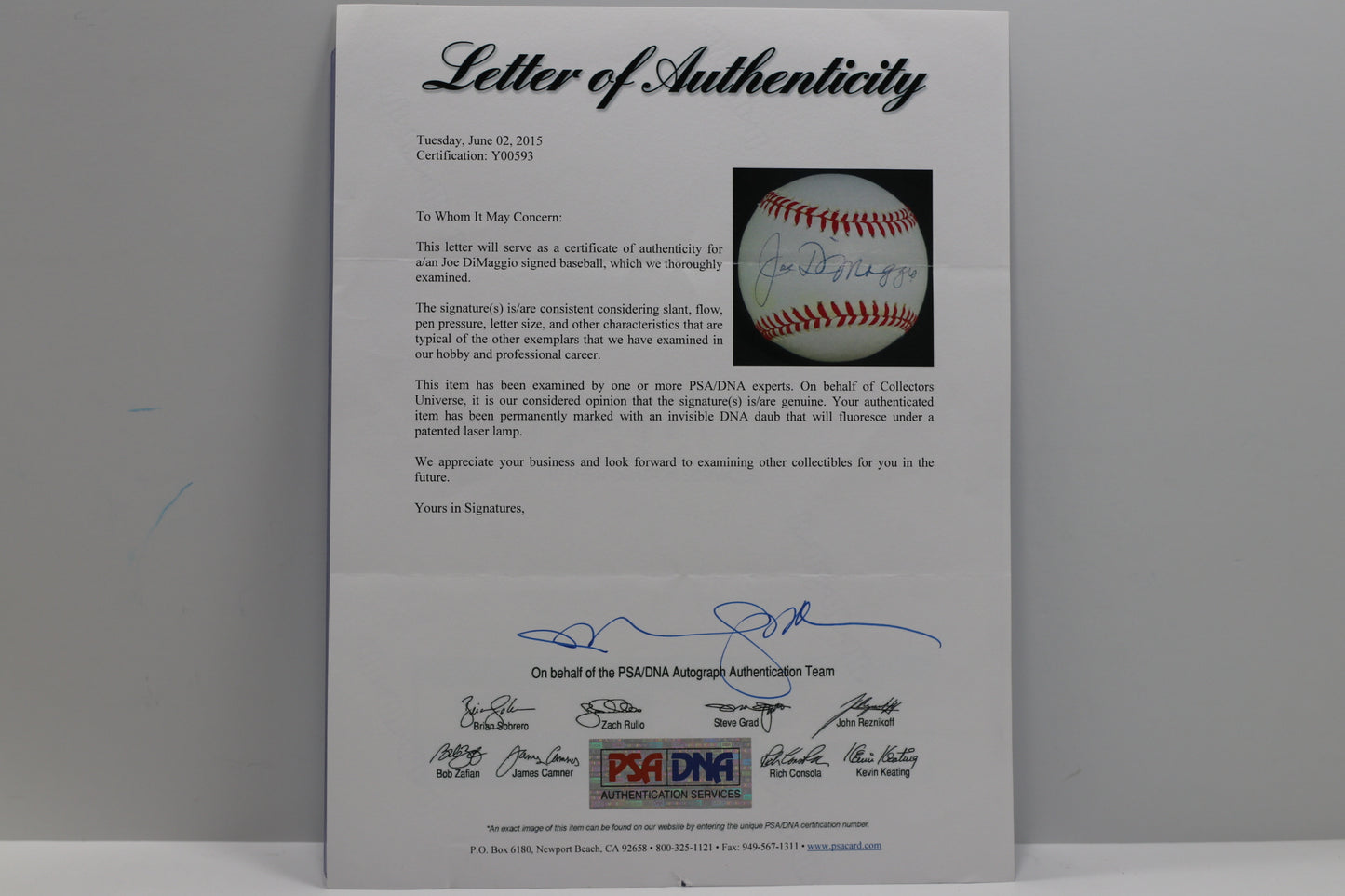 JOE DIMAGGIO SIGNED RAWLINGS BASEBALL NEW YOURK YANKEES PSA/DNA LOA