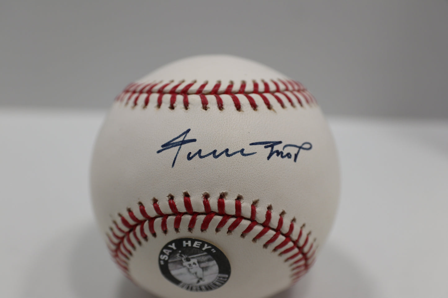 WILLIE MAYS SIGNED BASEBALL San Francisco GIants PSA/DNA LOA Say Hey Auth