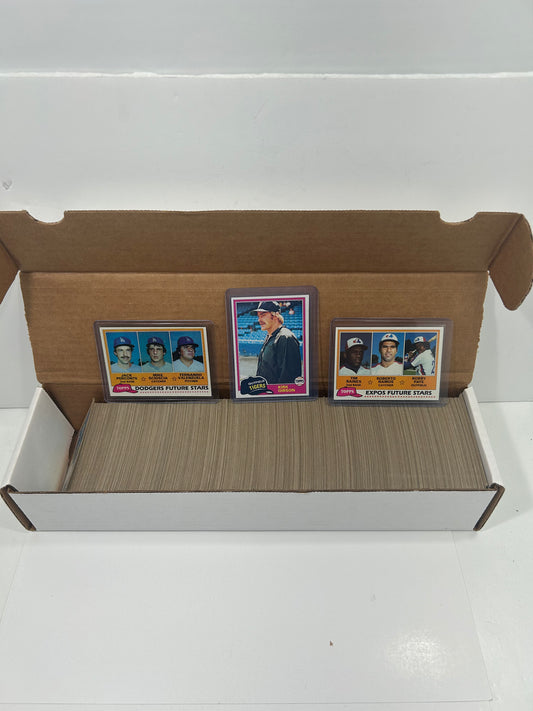 1981 Topps Baseball Complete Set (726) VALENZUELA RAINES GIBSON ROOKIE RC