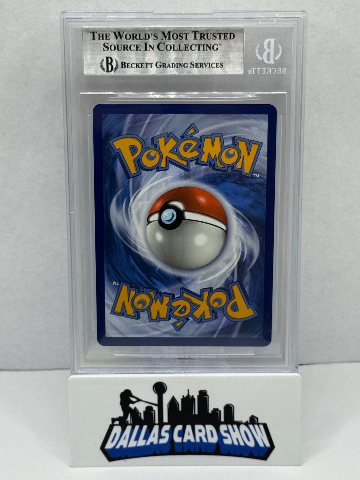 2022 Pokemon - Giratina V (Alt Art) - 186/196 Lost Origin BGS 8.5