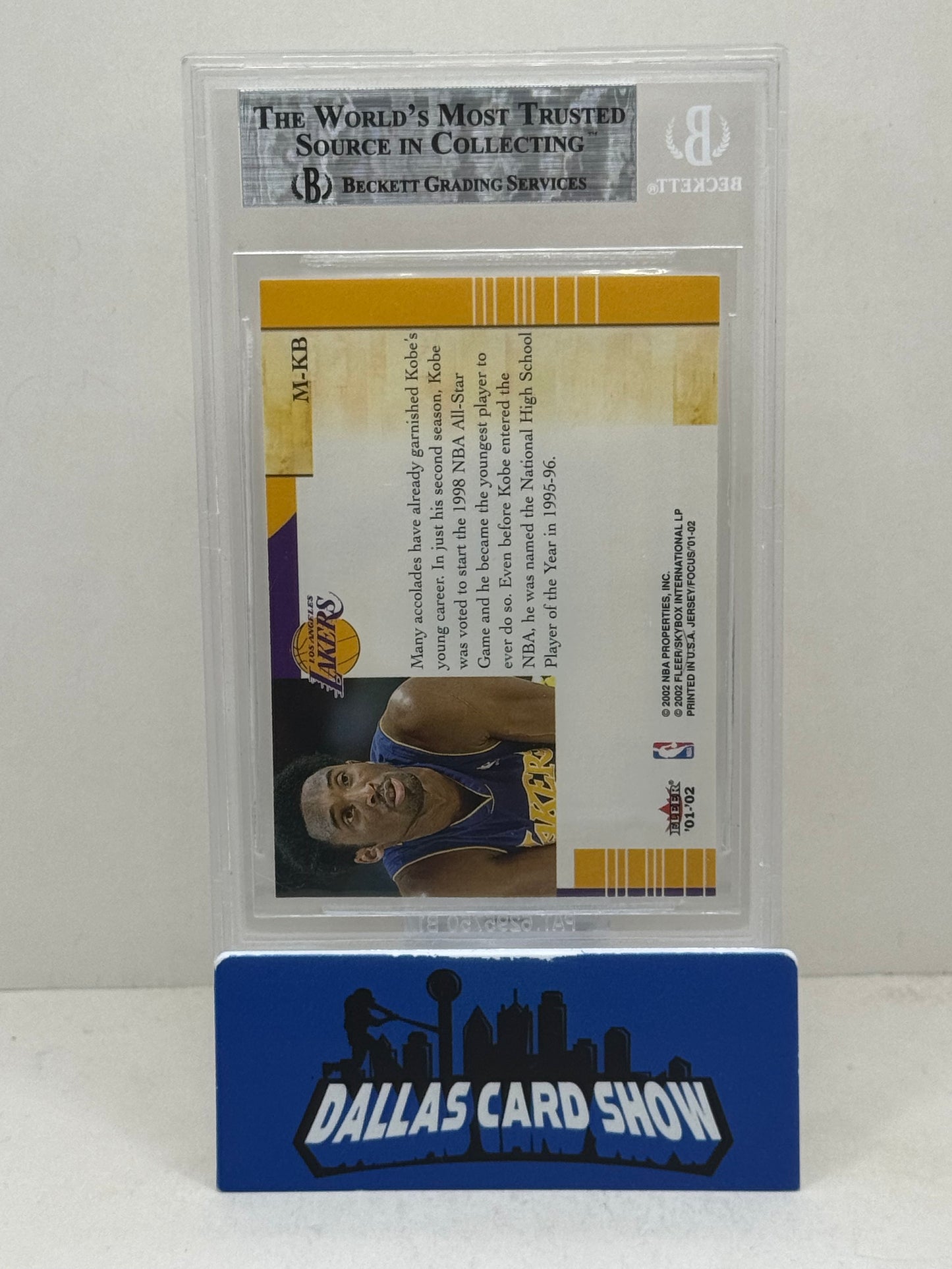 2001-02 Fleer Focus Materialistic Away Kobe Bryant BGS 9
