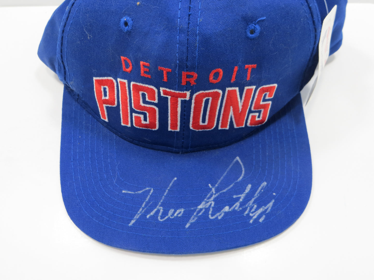THEO RATLIFF SIGNED DETROIT PISTONS Starter HAT New w/TAGS JSA COA
