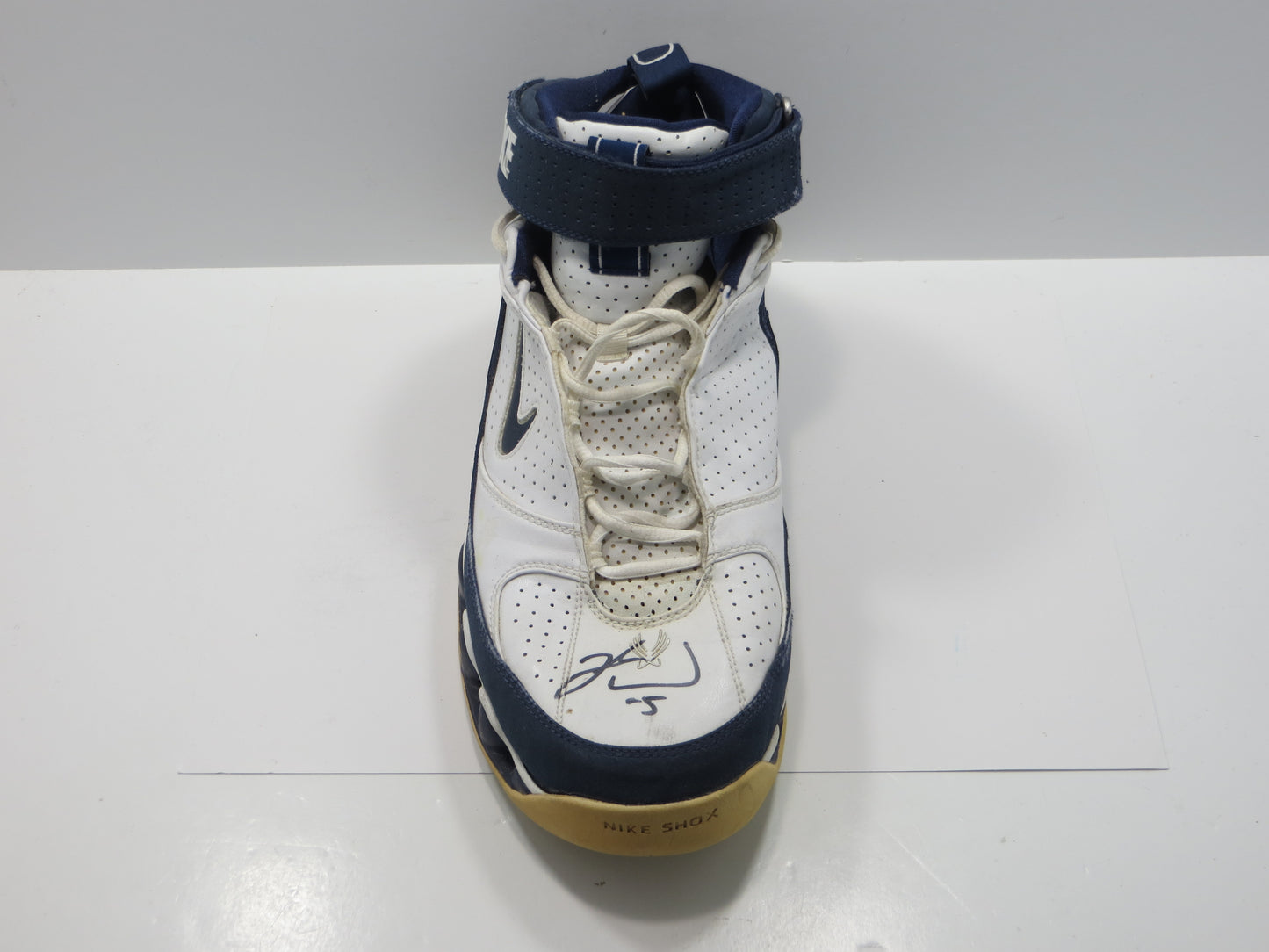 JOSH HOWARD DALLAS MAVERICKS SIGNED GAME USED Right NIKE SHOE JSA