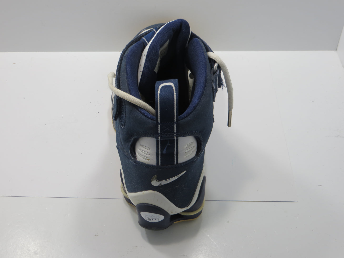 JOSH HOWARD DALLAS MAVERICKS SIGNED GAME USED NIKE Left SHOE JSA