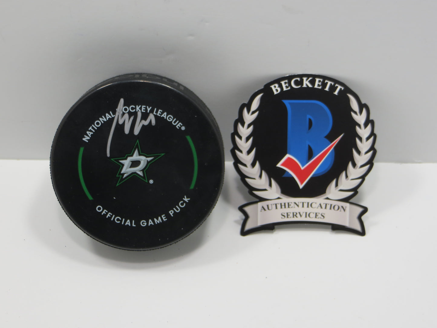 MIRO HEISKANEN SIGNED DALLAS STARS NHL OFFICIAL GAME HOCKEY PUCK BAS