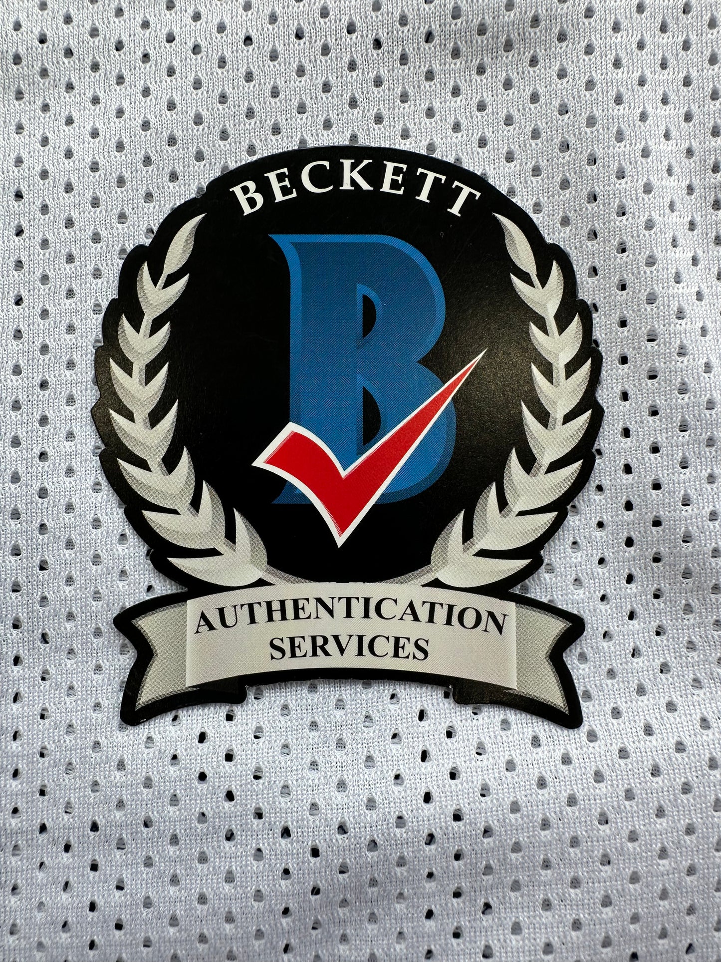 DEMARVION OVERSHOWN SIGNED ALTERNATE GAME JERSEY Dallas Cowboys BAS