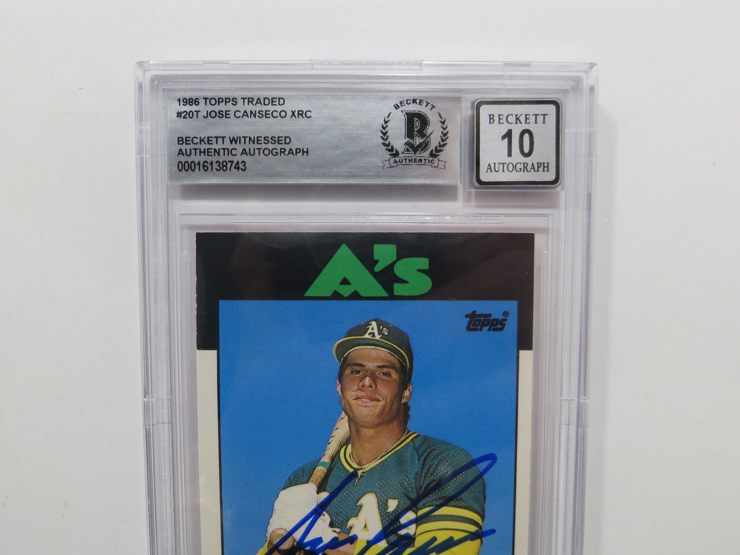JOSE CANSECO SIGNED BGS BAS SLAB 1986 TOPPS TRADED #20T XRC A's Auto 10