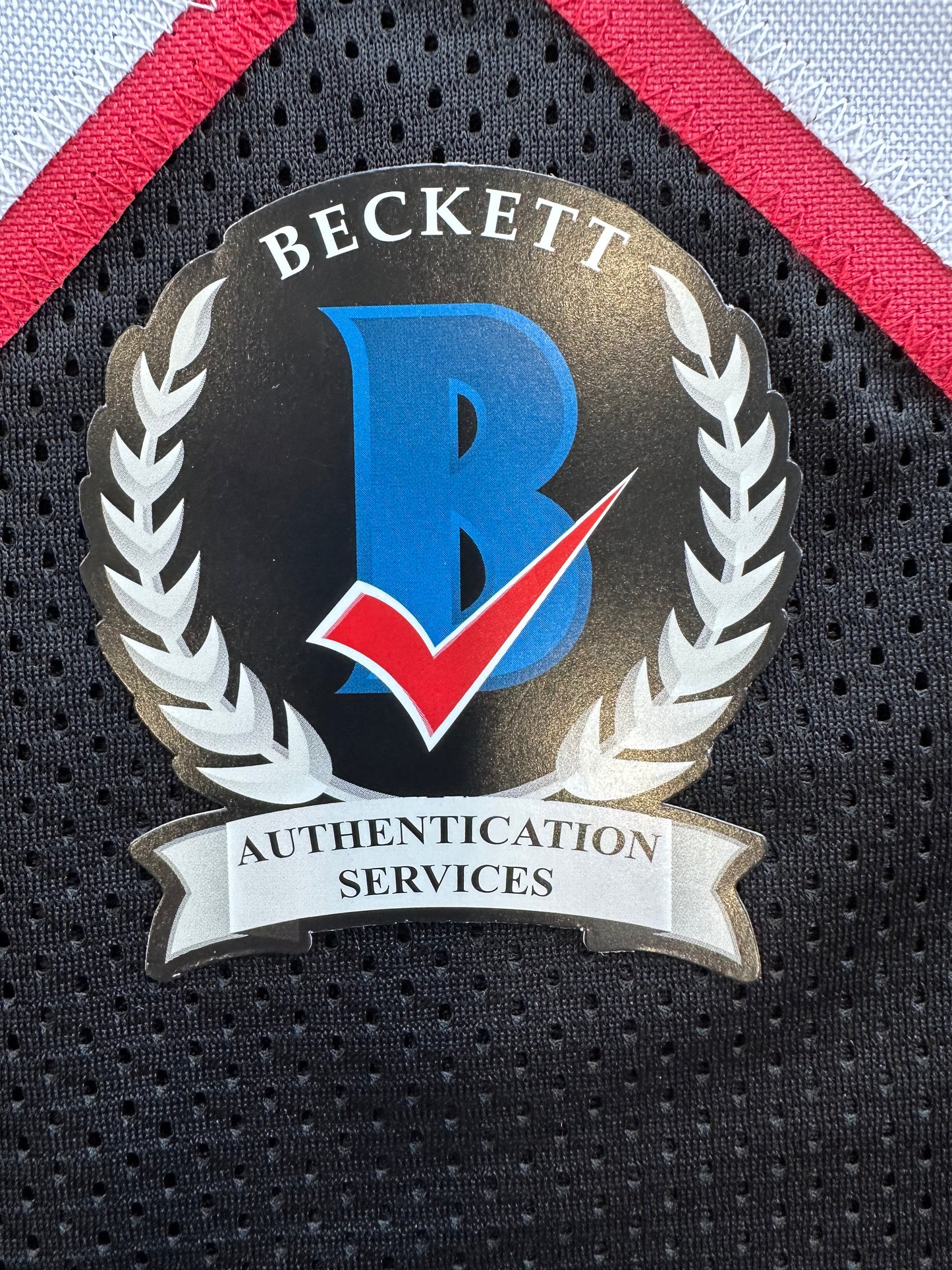 ZACH THOMAS SIGNED BLACK FOOTBALL JERSEY Texas Tech Raiders BAS