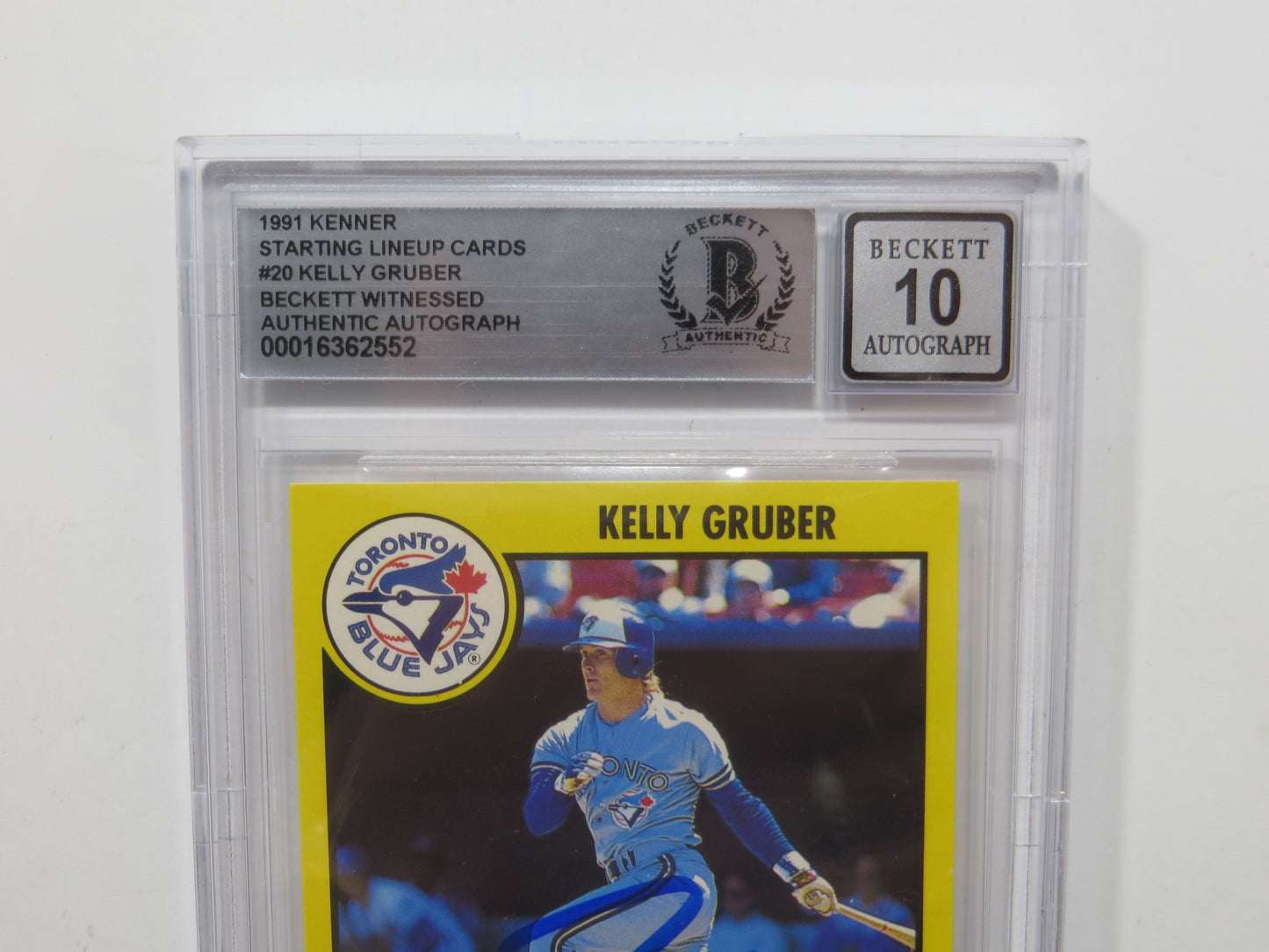 KELLY GRUBER SIGNED BGS BAS SLAB 1991 KENNER STARTING LINEUP #20 Auto 10