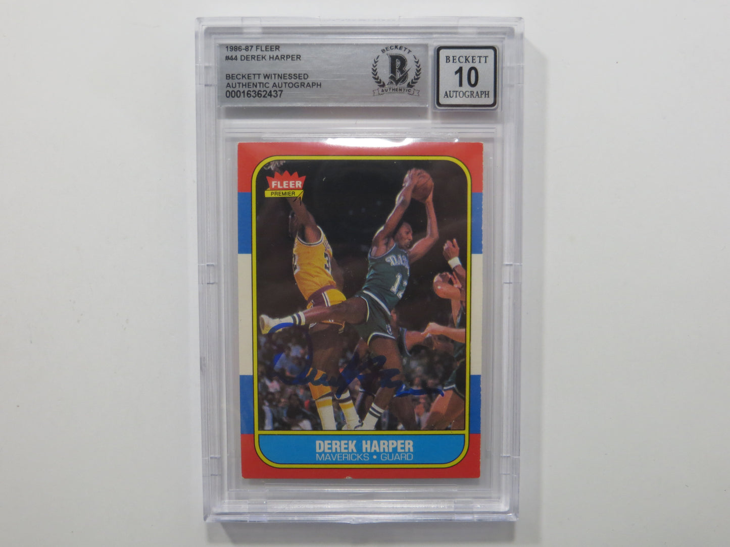 DEREK HARPER SIGNED BGS BAS SLAB 1986 FLEER #44 Rookie Auto 10 DALLAS MAVERICKS