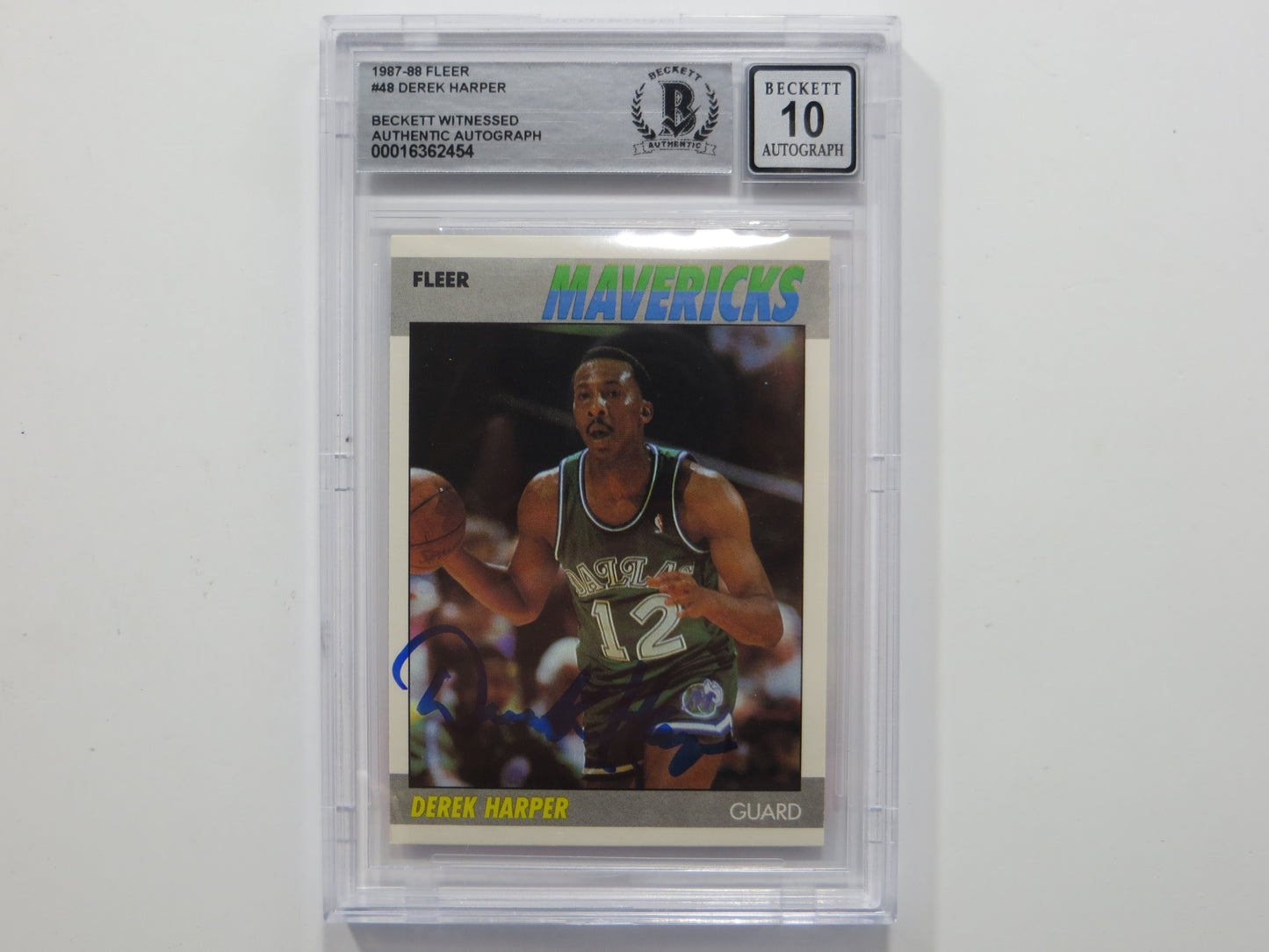 DEREK HARPER SIGNED BGS BAS SLAB 1987 FLEER #48 Auto 10 DALLAS MAVERICKS