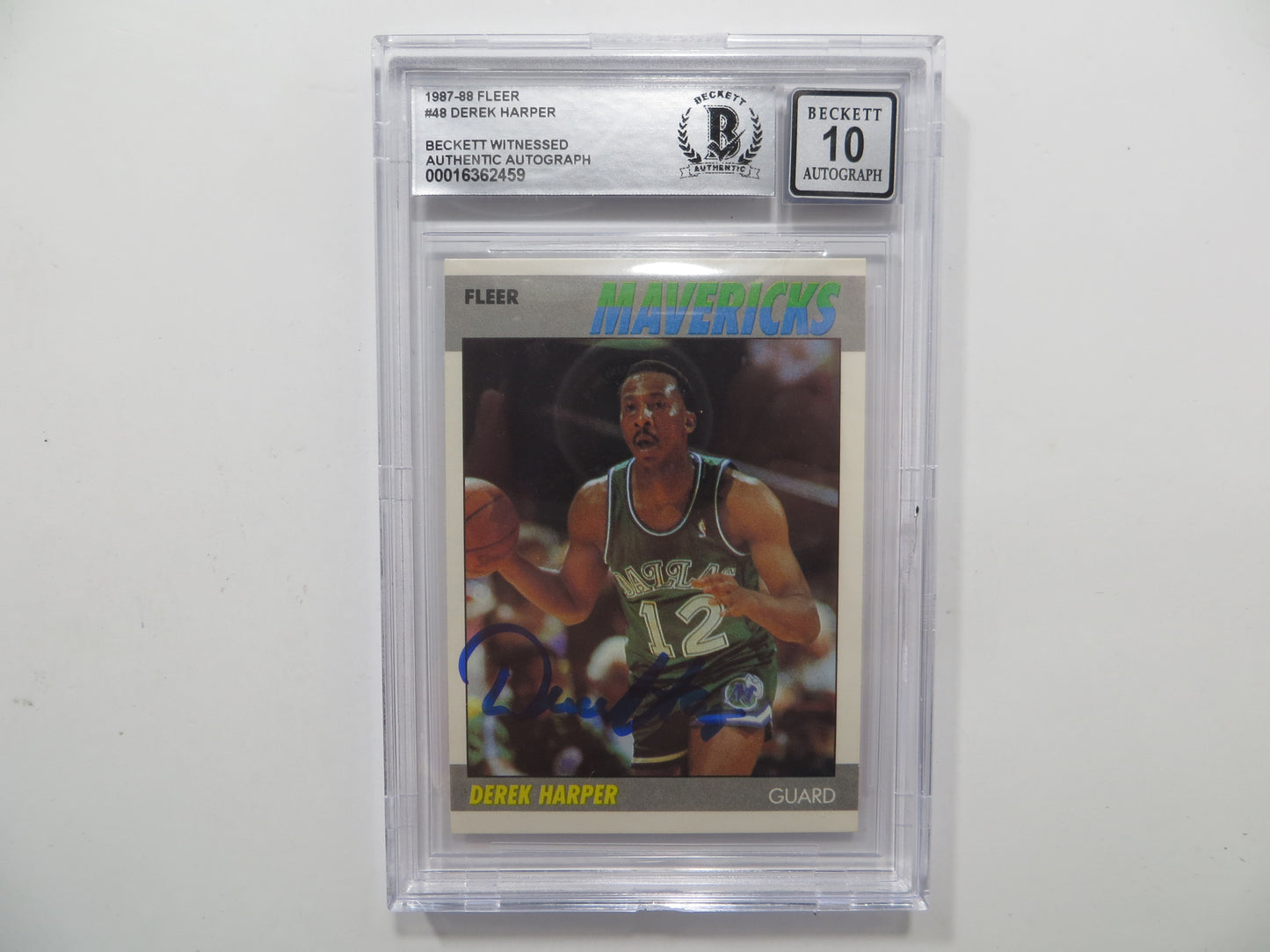 DEREK HARPER SIGNED BGS BAS SLAB 1987 FLEER #48 Auto 10 DALLAS MAVERICKS