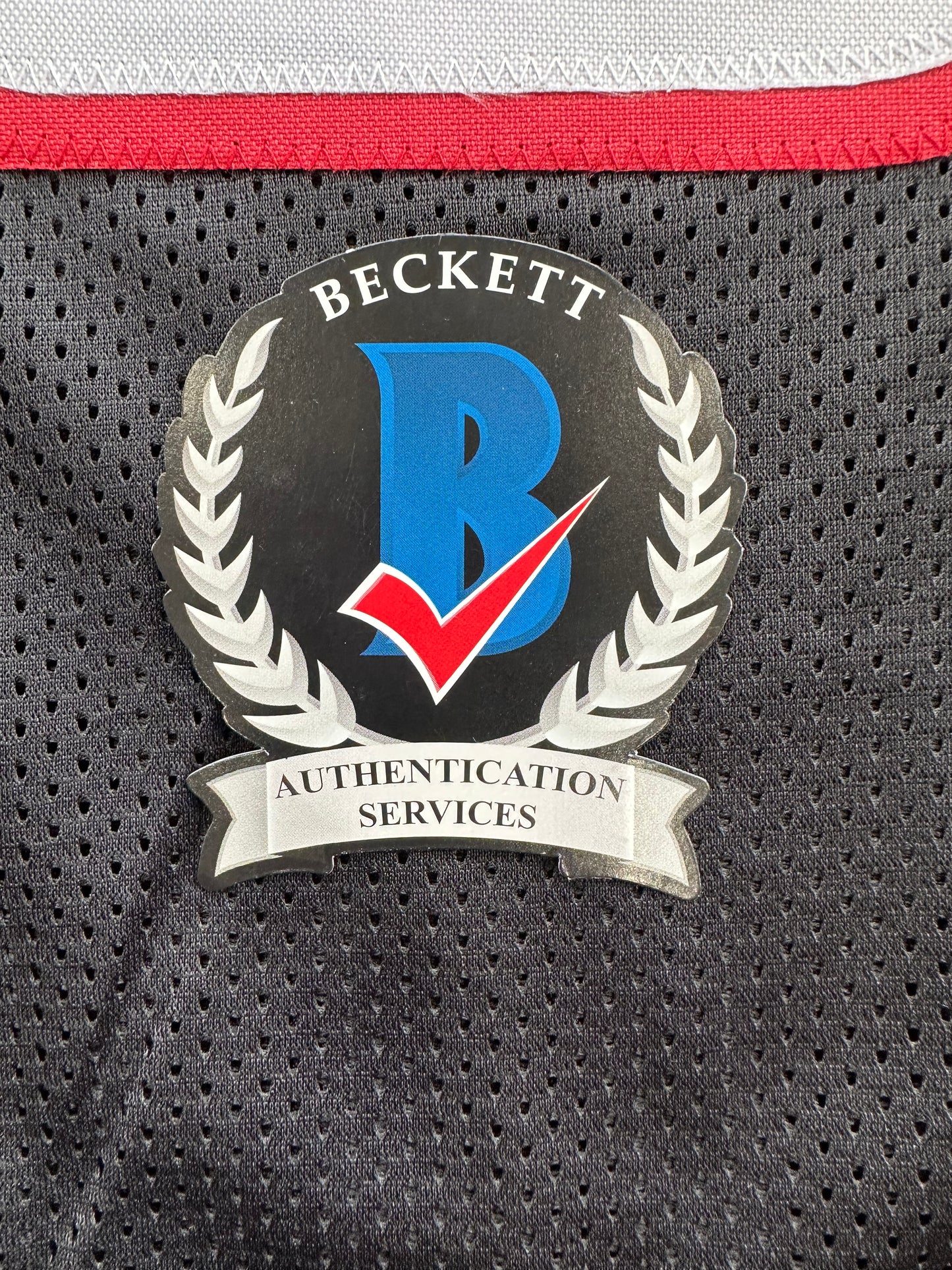 MICHAEL CRABTREE SIGNED RED AND BLACK JERSEY Texas Tech Raiders XL BAS