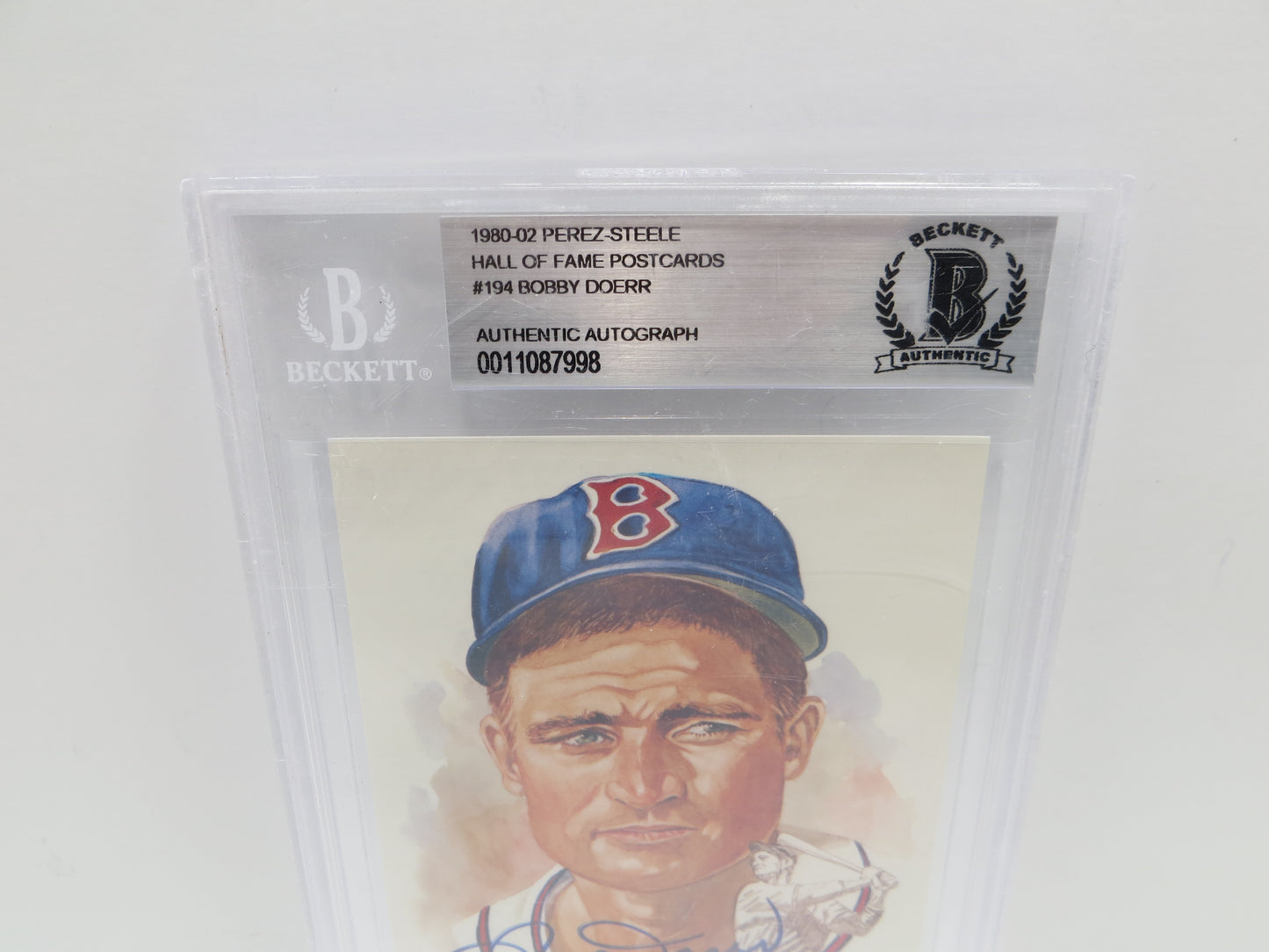 BOBBY DOERR SIGNED Perez-Steele HOF Postcard #194 BGS BAS Slab Boston Red Sox