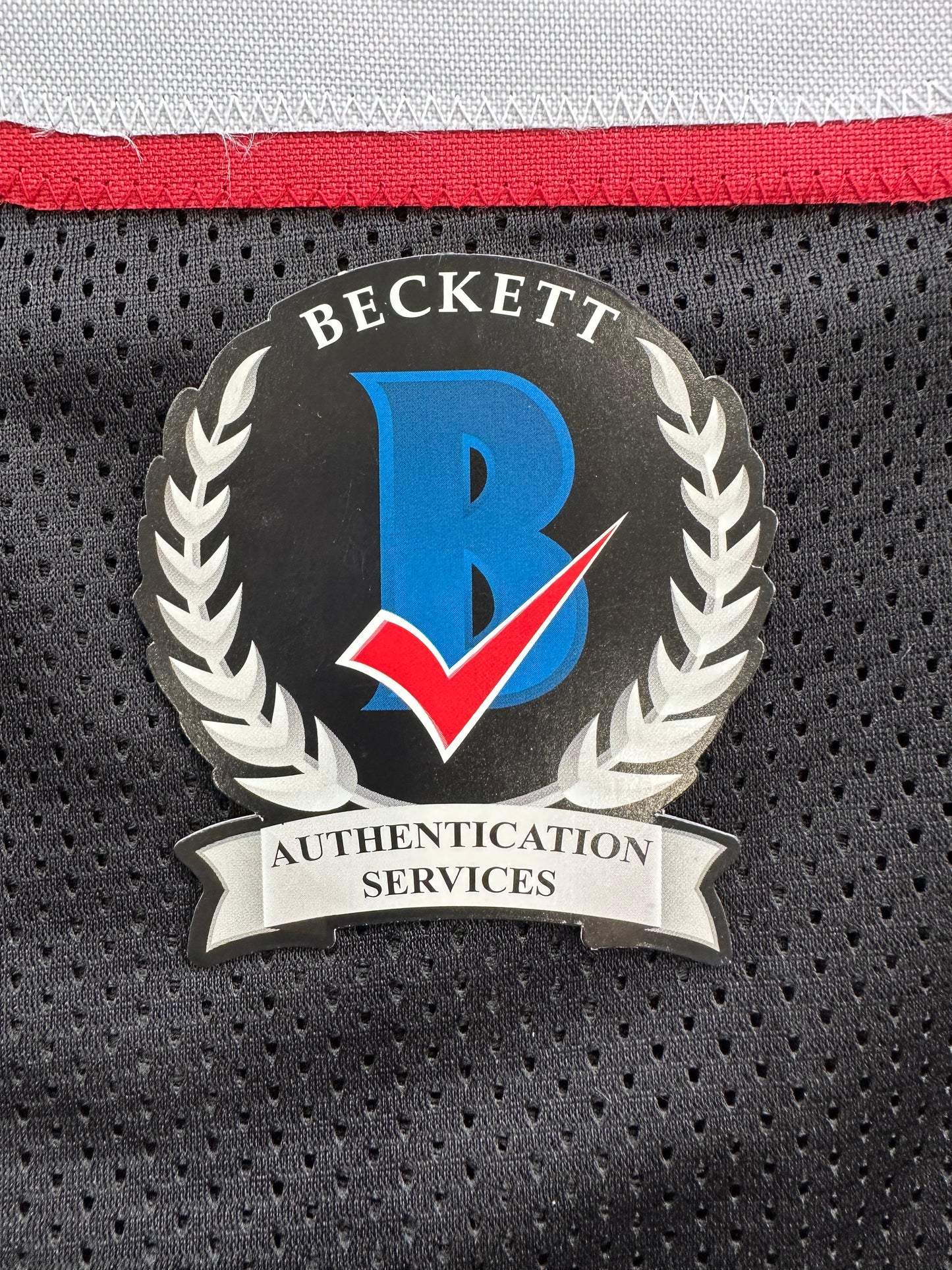 MICHAEL CRABTREE SIGNED RED AND BLACK JERSEY Texas Tech Raiders XL BAS