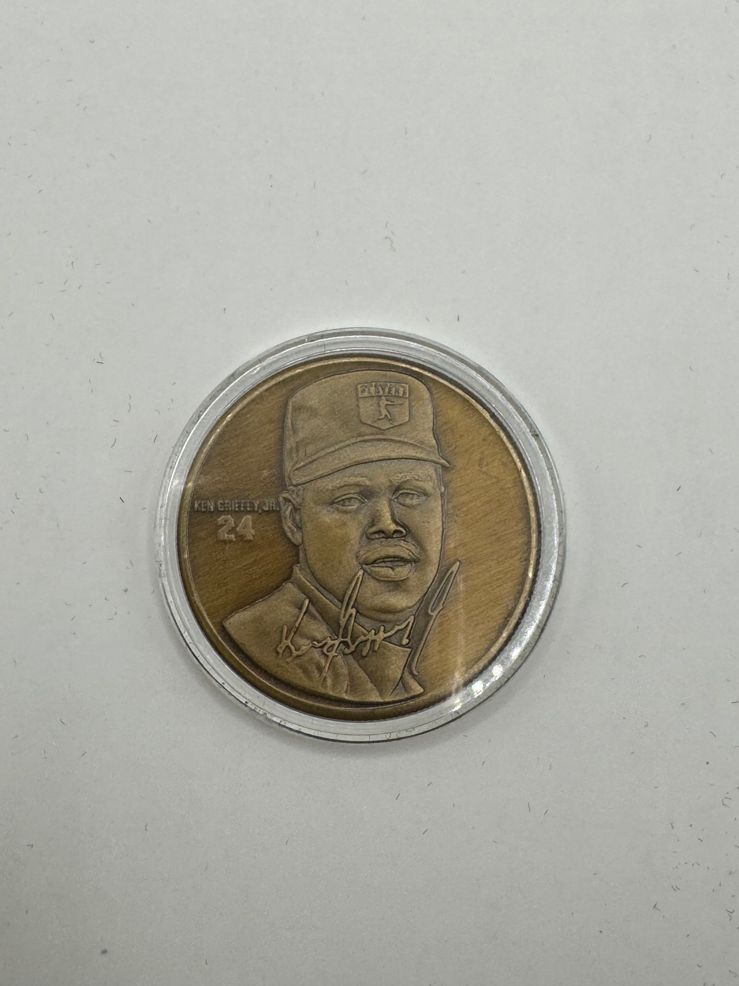 The Highland Mint Ken Griffey Jr. Bronze Coin Limited Edition #02643 Mariners