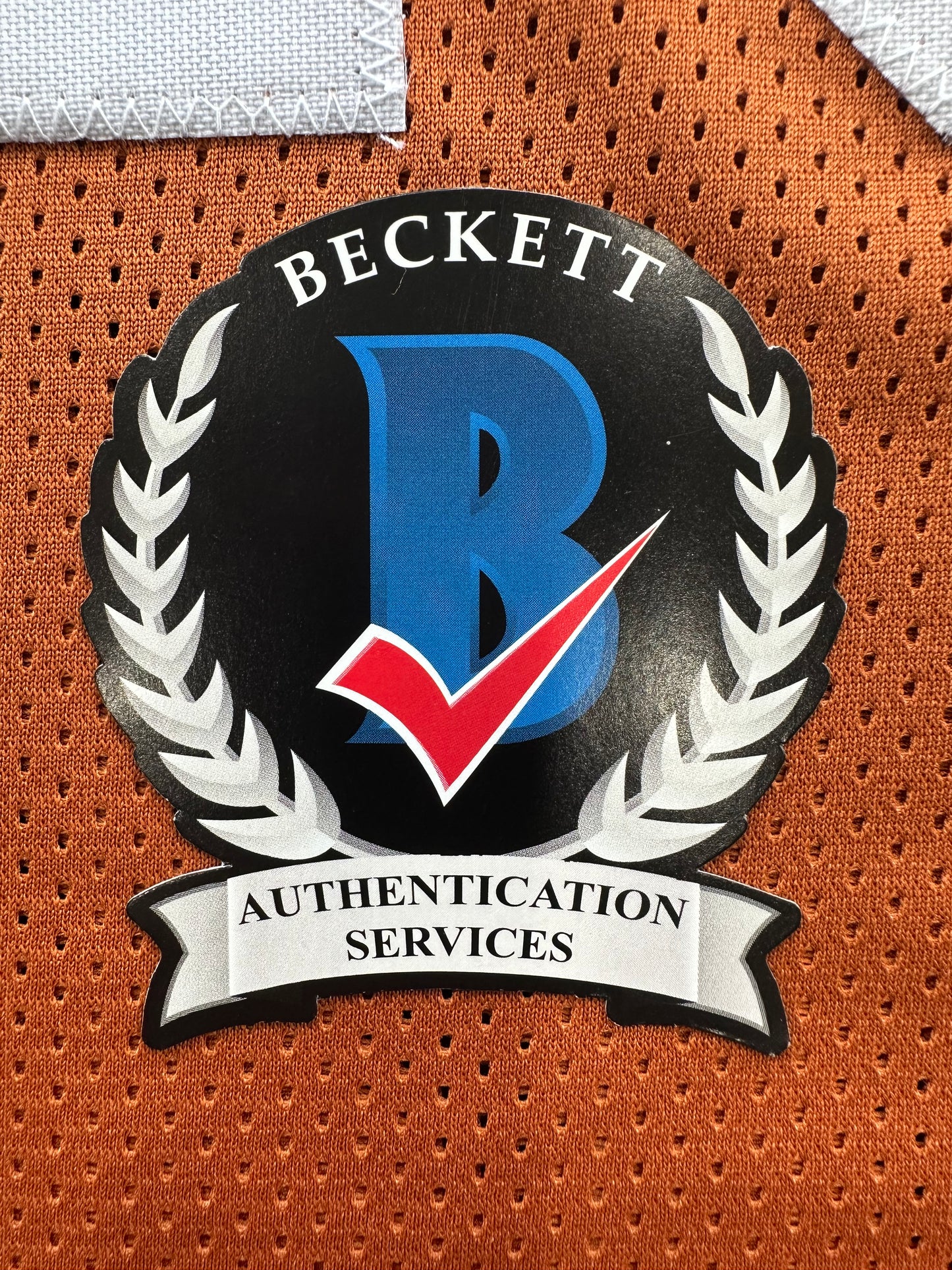 EARL CAMPBELL SIGNED ORANGE FOOTBALL JERSEY Texas Longhorns Medium BAS COA