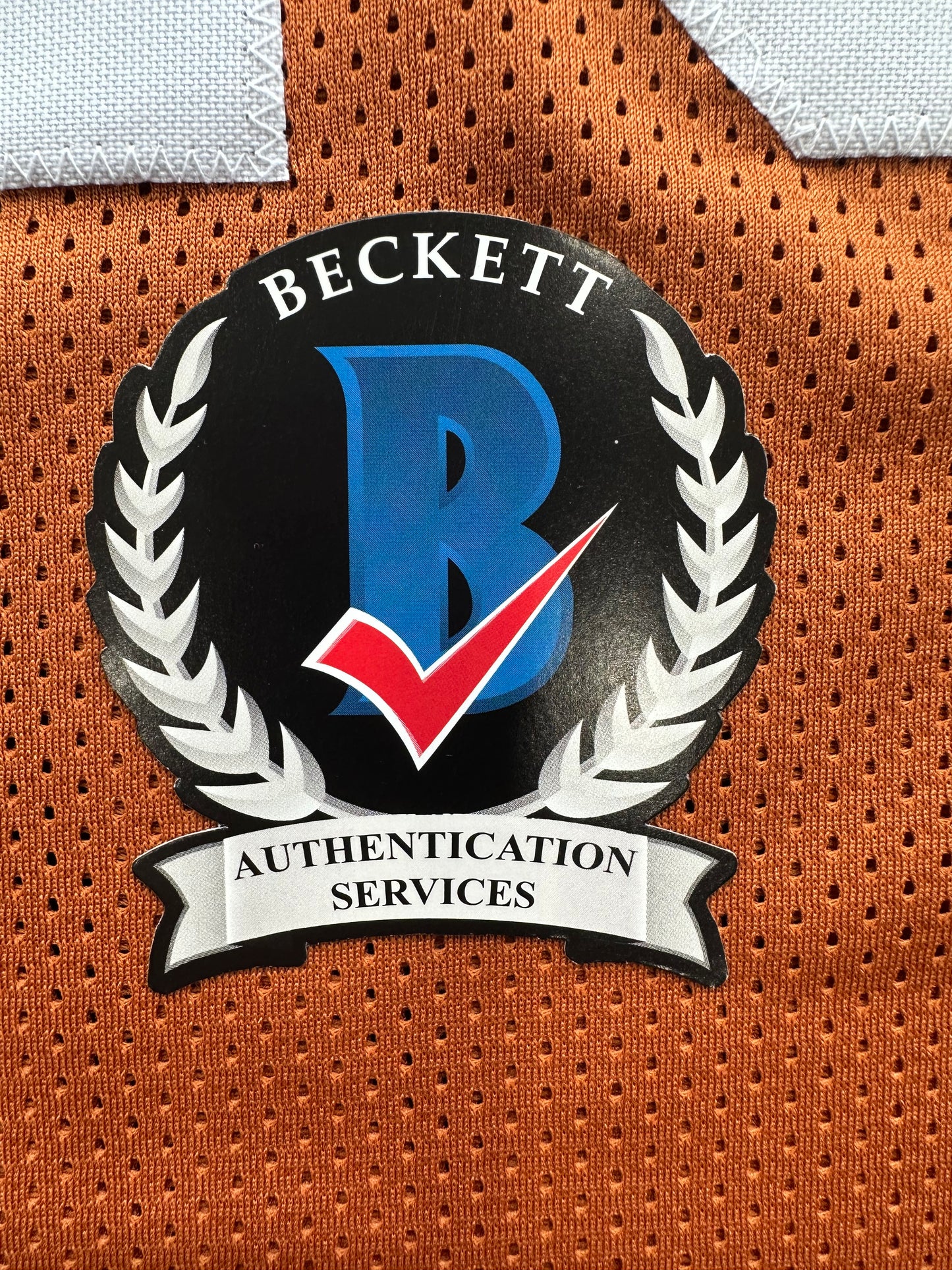 EARL CAMPBELL SIGNED ORANGE FOOTBALL JERSEY Texas Longhorns Medium BAS COA