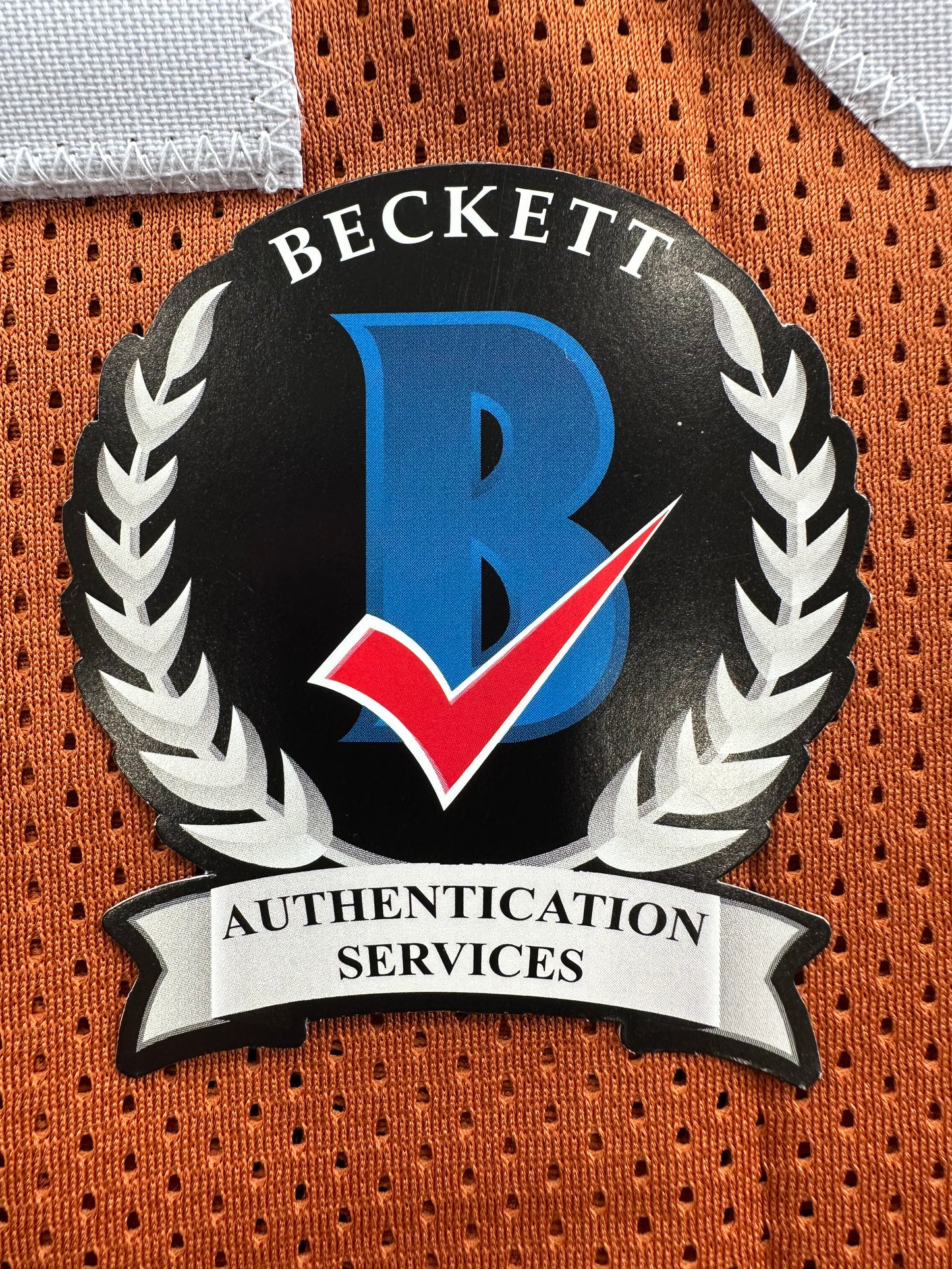 EARL CAMPBELL SIGNED ORANGE FOOTBALL JERSEY Texas Longhorns Large BAS COA