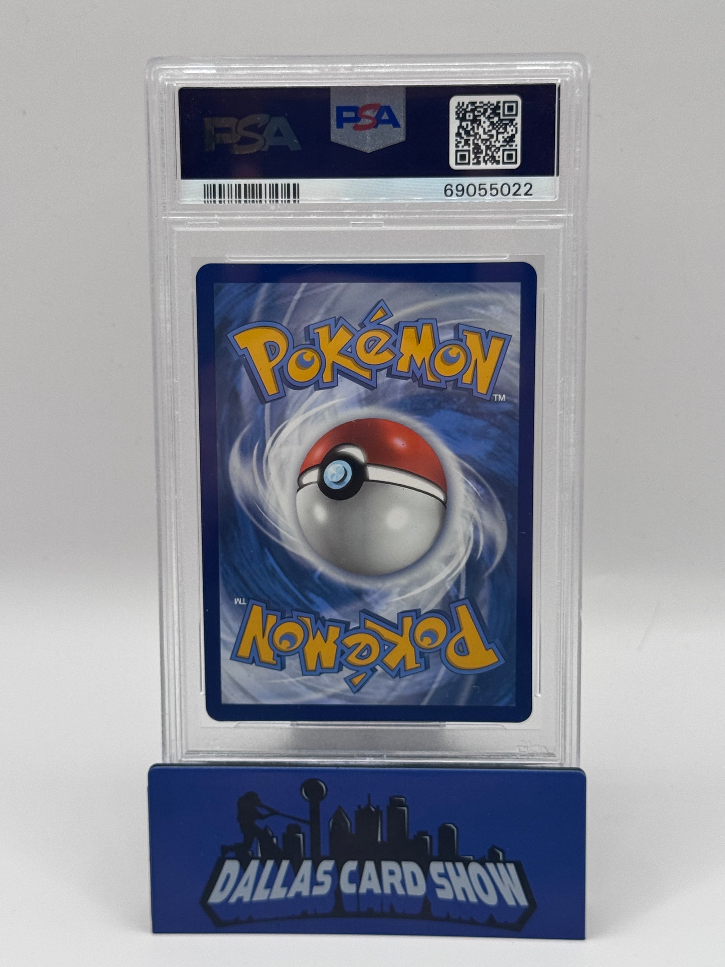2021 Pokemon - Galarian Moltres V (Full Art) - 177/198 Chilling Reign PSA 10
