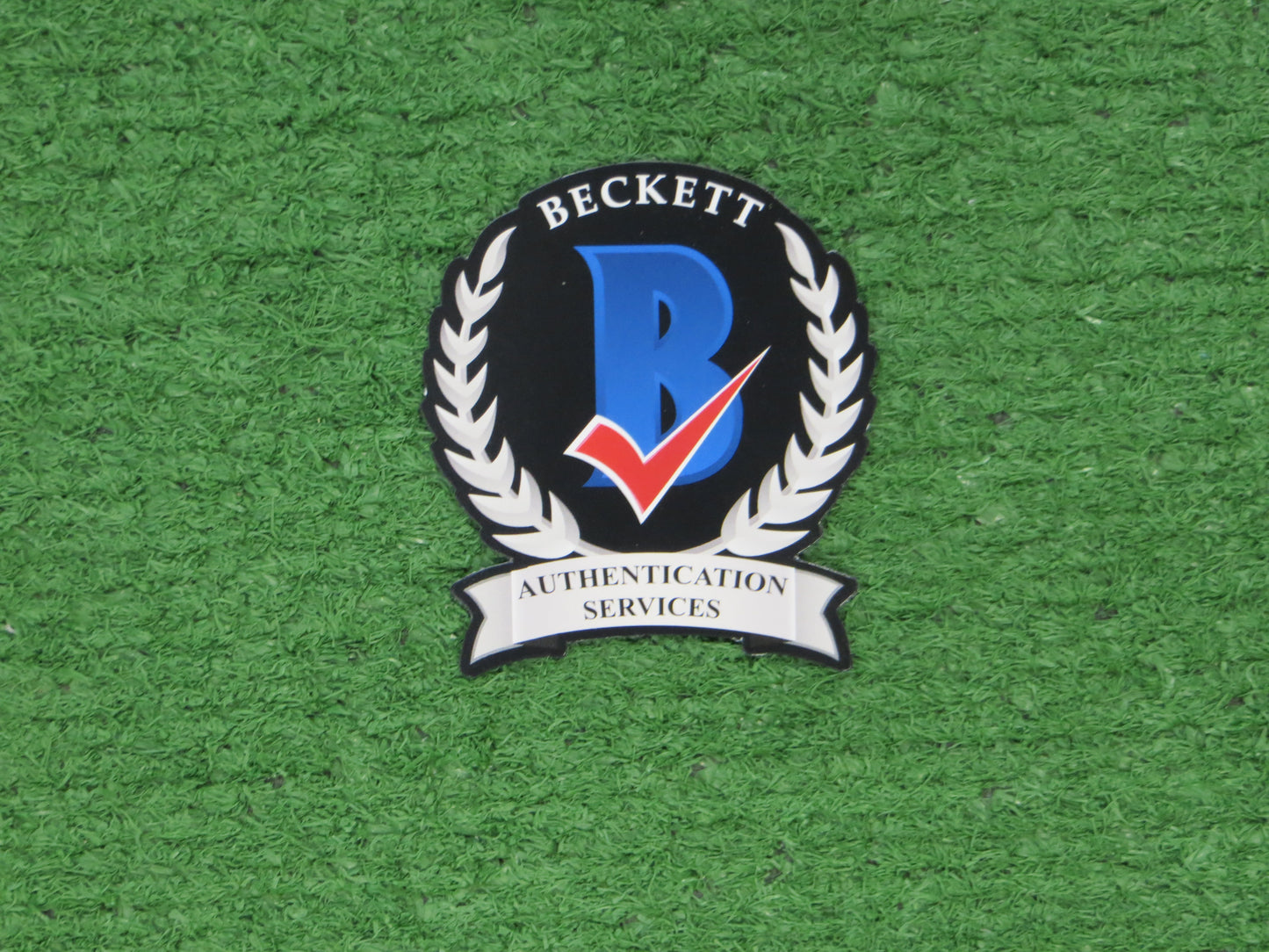 MICHAEL YOUNG TEXAS RANGERS SIGNED 16x20 w/INSC BAS COA