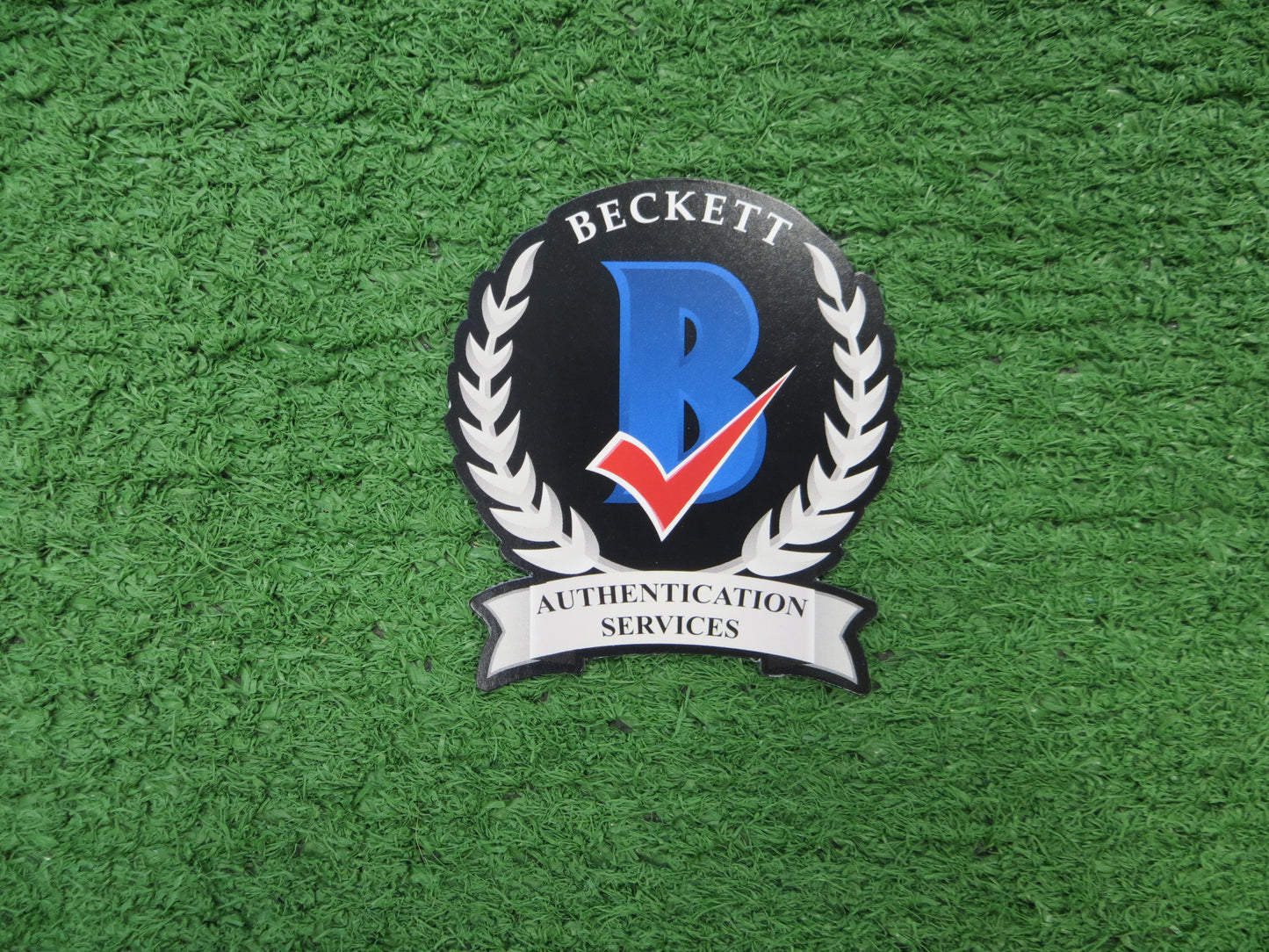 MICHAEL YOUNG TEXAS RANGERS SIGNED 11x14 PHOTO BAS COA