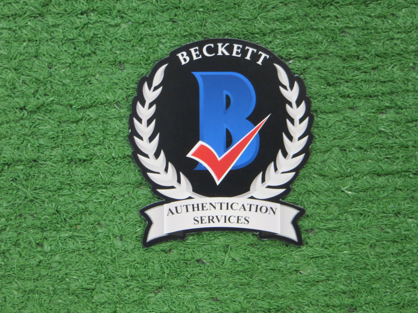 MICHAEL YOUNG TEXAS RANGERS SIGNED 11x14 PHOTO BAS COA