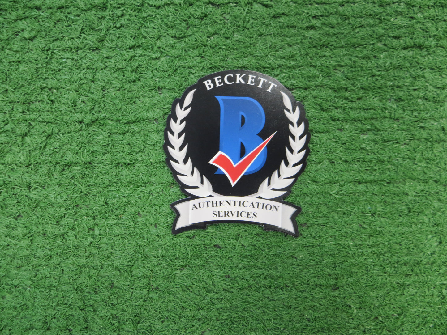 MICHAEL YOUNG TEXAS RANGERS SIGNED 11x14 PHOTO BAS COA