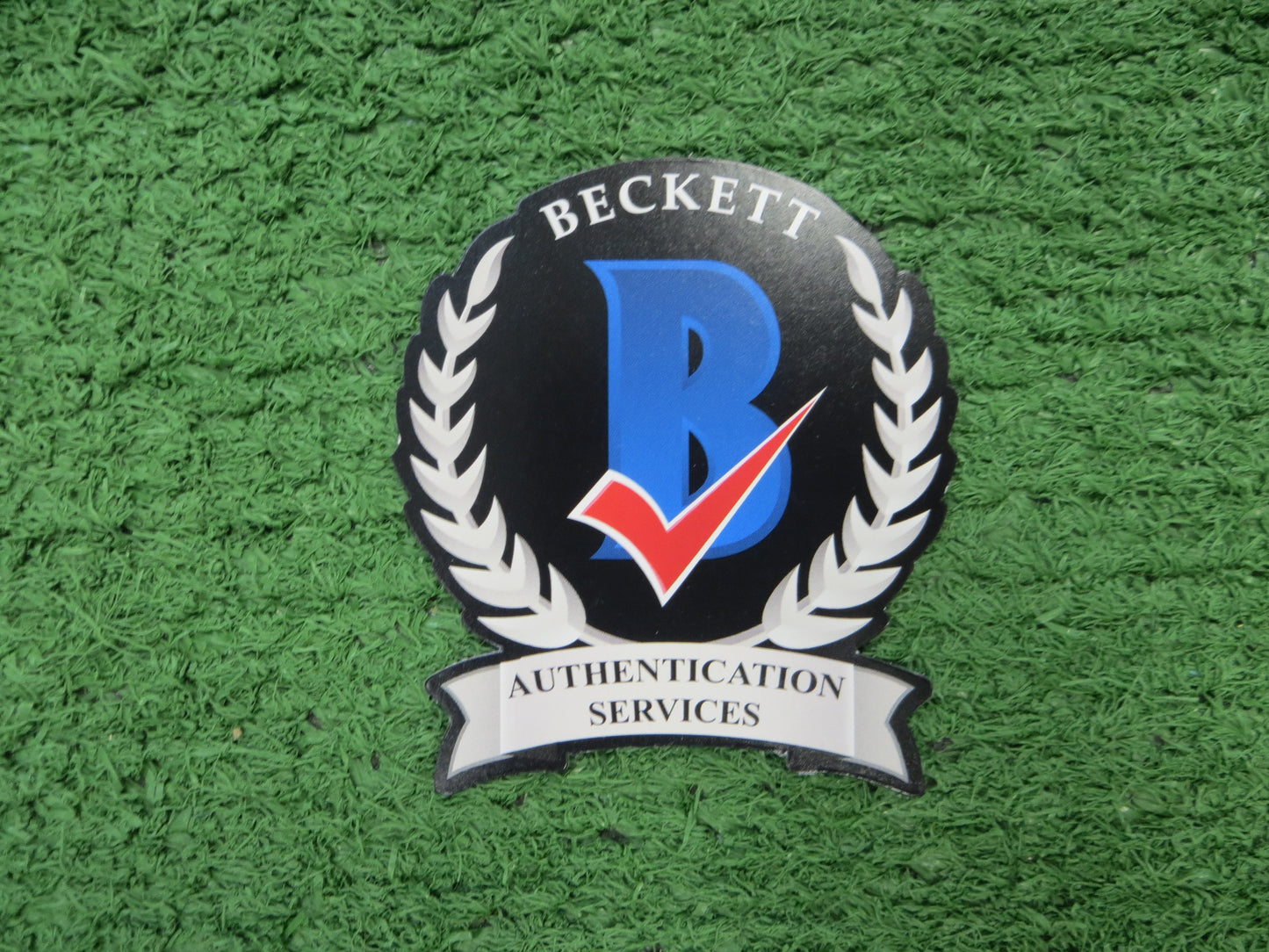 MICHAEL YOUNG TEXAS RANGERS SIGNED 11x14 PHOTO BAS COA