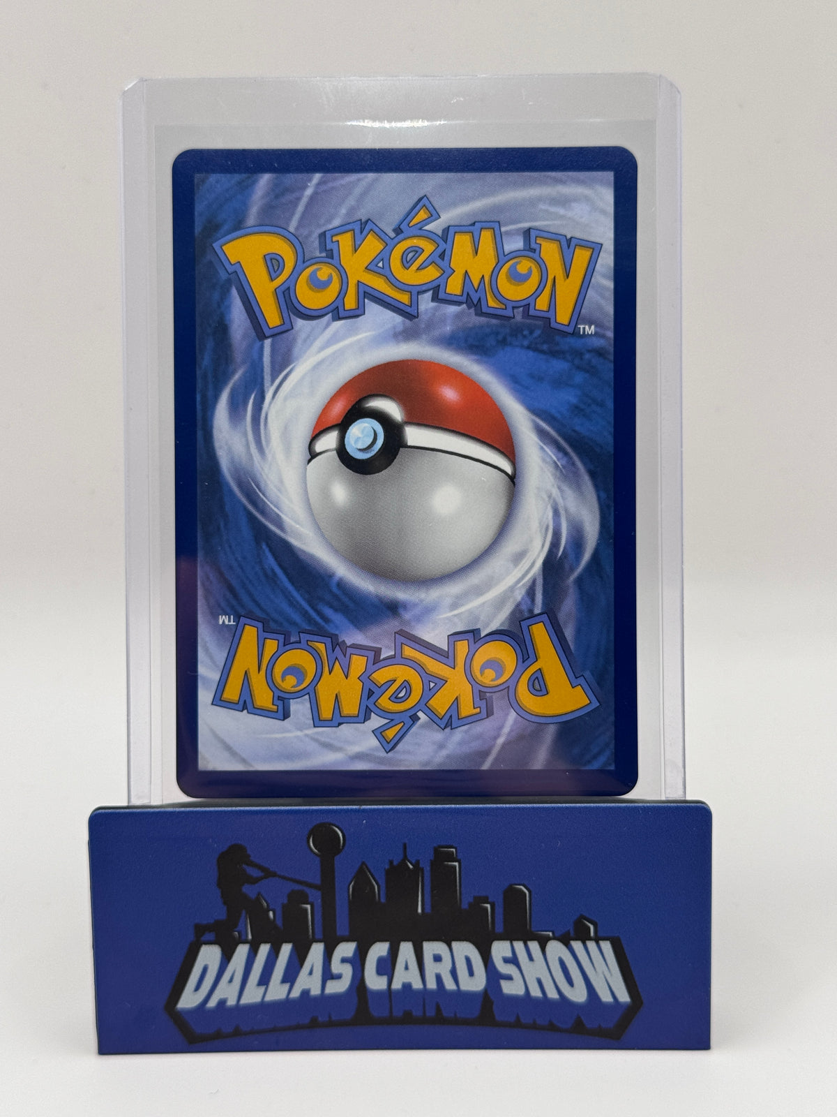 2021 Pokemon - Glaceon VMAX (Alt Art) - 209/203 Evolving Skies NM