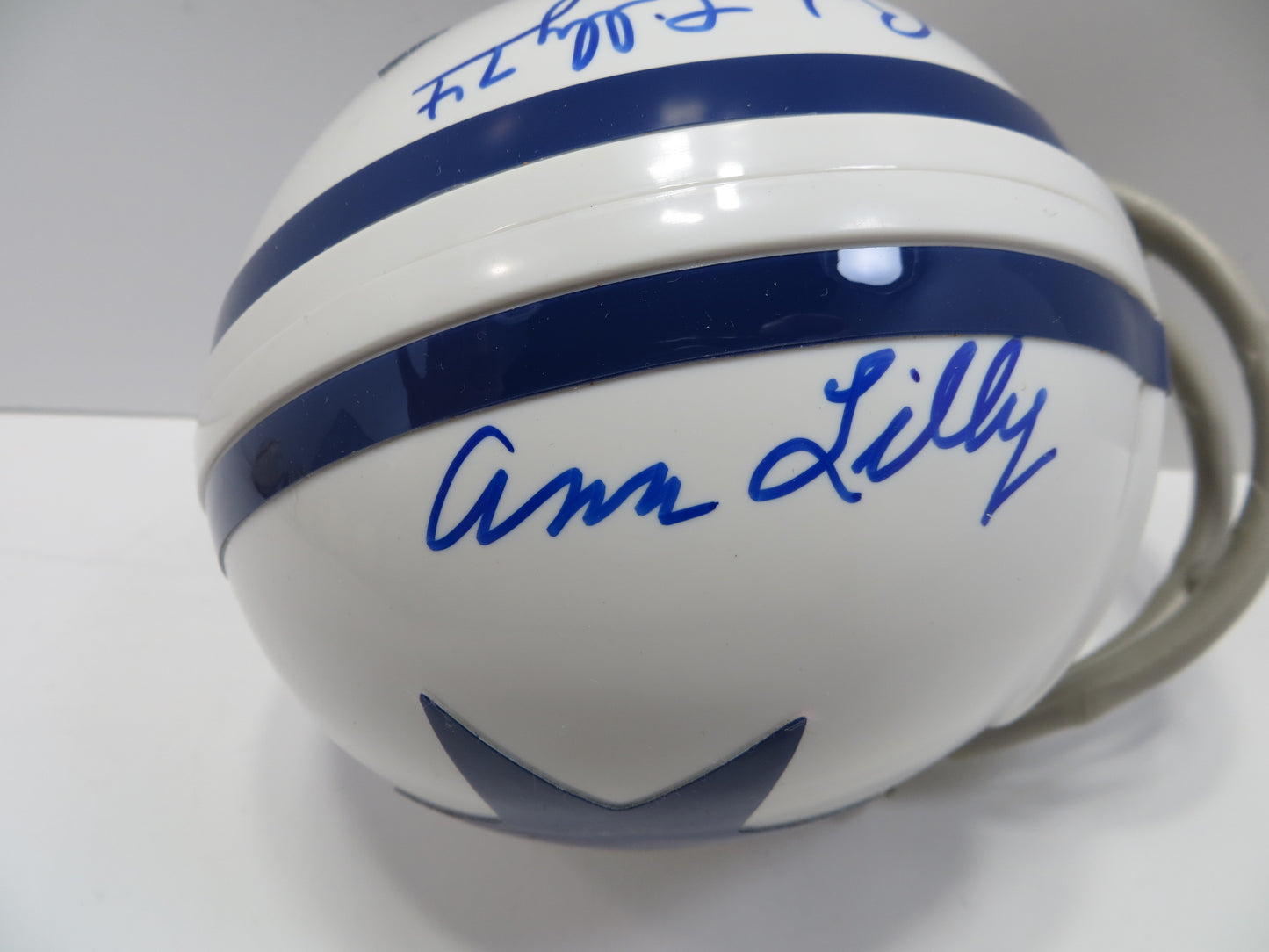 BOB & ANN LILLY SIGNED THROWBACK DALLAS COWBOYS 2-BAR MINI HELMET JSA COA