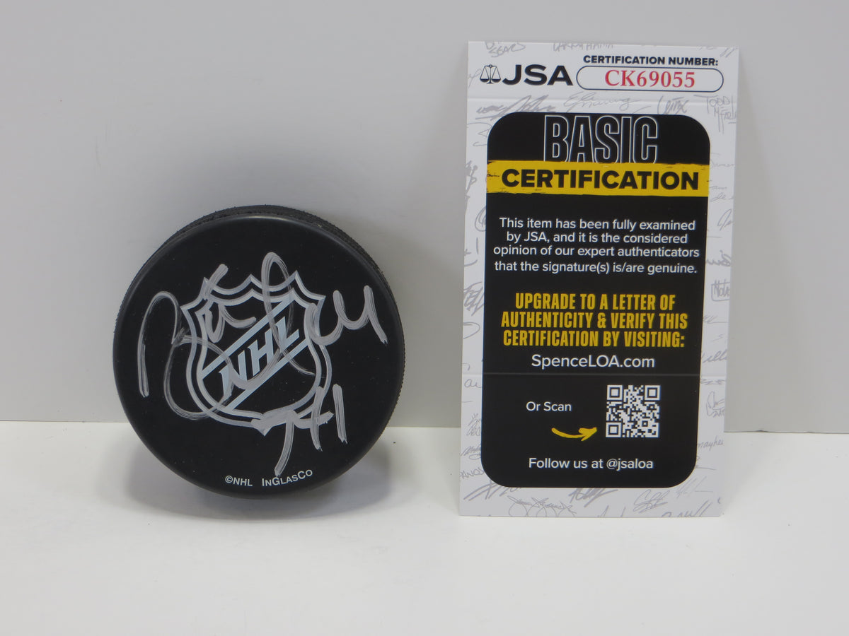 BRETT HULL SIGNED NHL LOGO HOCKEY PUCK Stars Blues Red Wings JSA