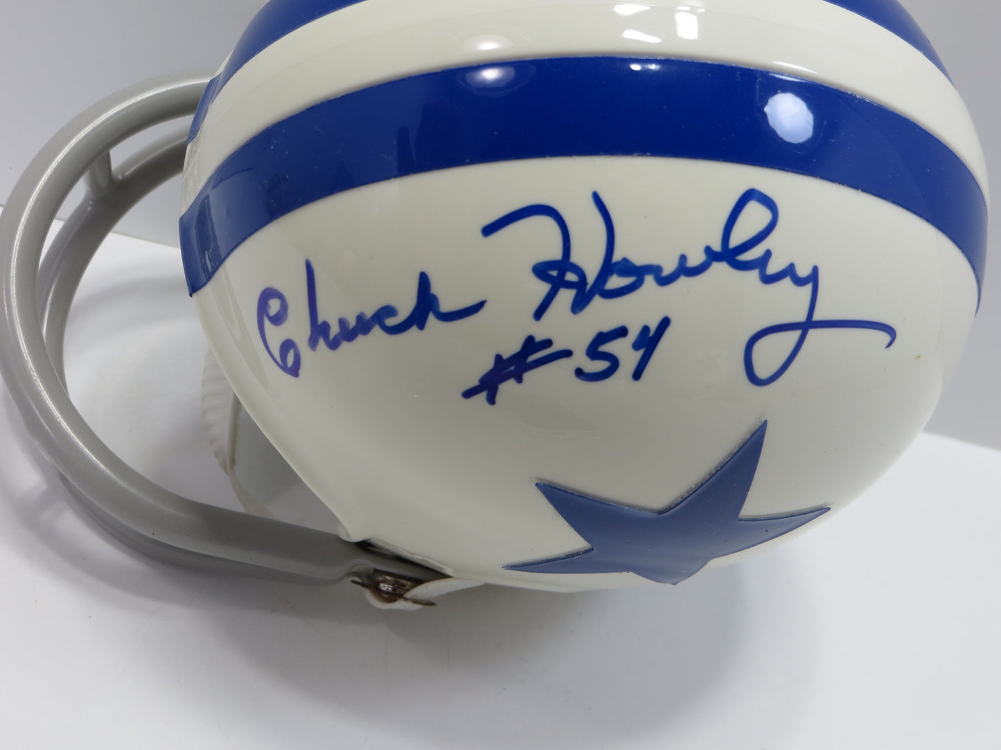 CHUCK HOWLEY SIGNED THROWBACK WHITE DALLAS COWBOYS 2BAR MINI HELMET JSA