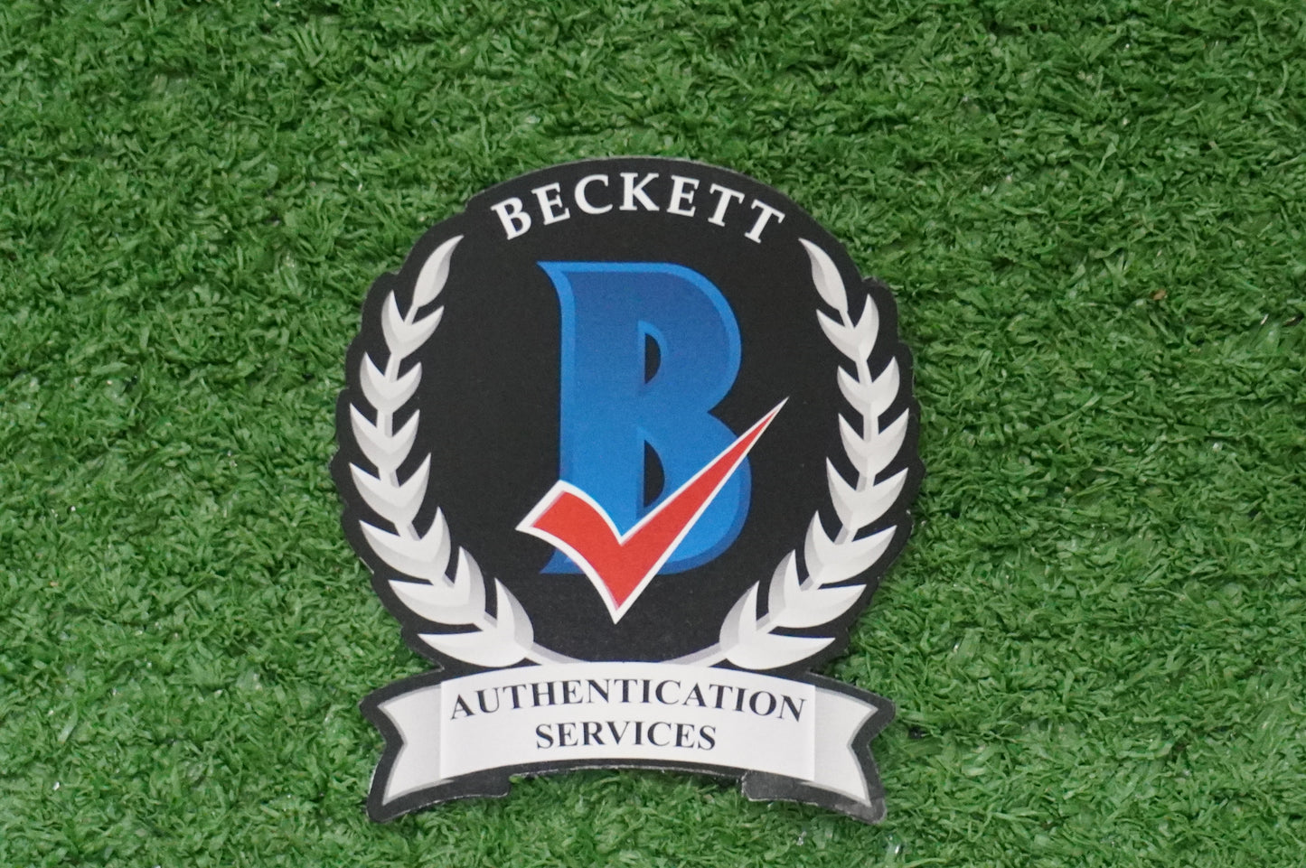 KEVIN MENCH Signed 8x10 Photo TEXAS RANGERS w/"Shrek" BAS COA