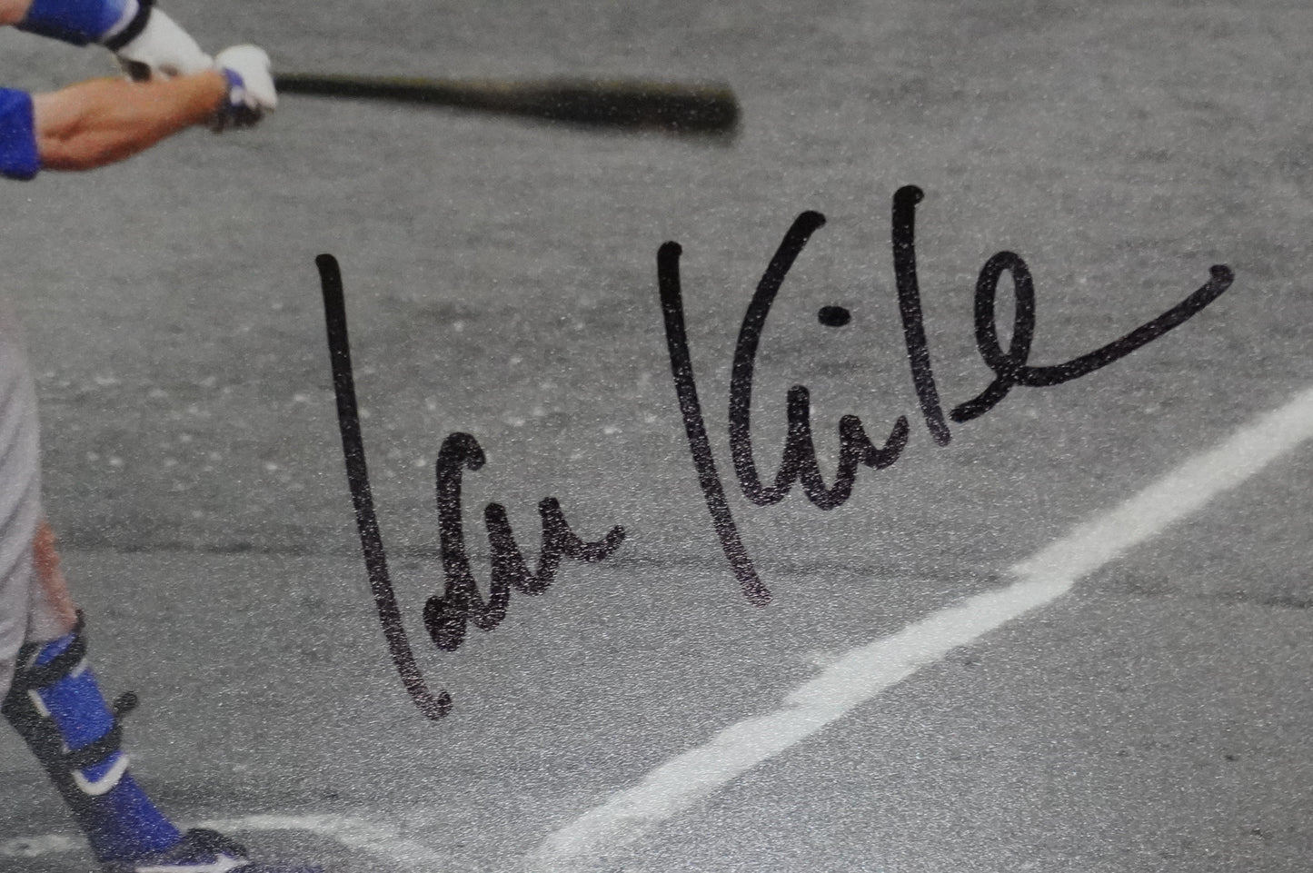 IAN KINSLER Signed 8x10 Photo TEXAS RANGERS BAS COA