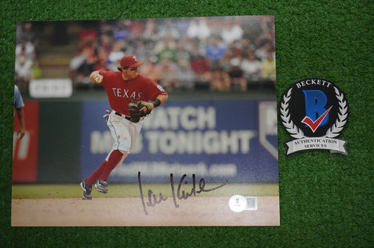 IAN KINSLER Signed 8x10 Photo TEXAS RANGERS BAS COA